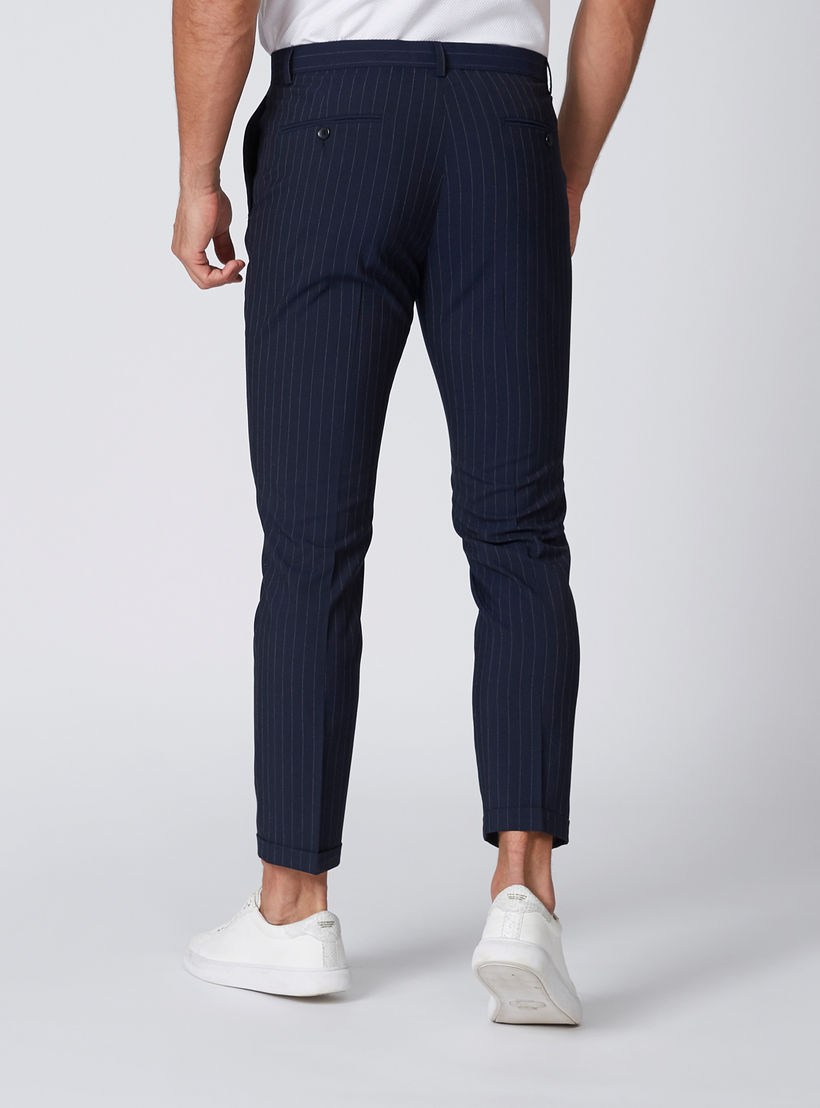 بنطلون مقلّم بقصّة سليم وخصر متوسط الارتفاع وجيوب-men-clothing-bottoms-trousersandchinos-trousers-image-2