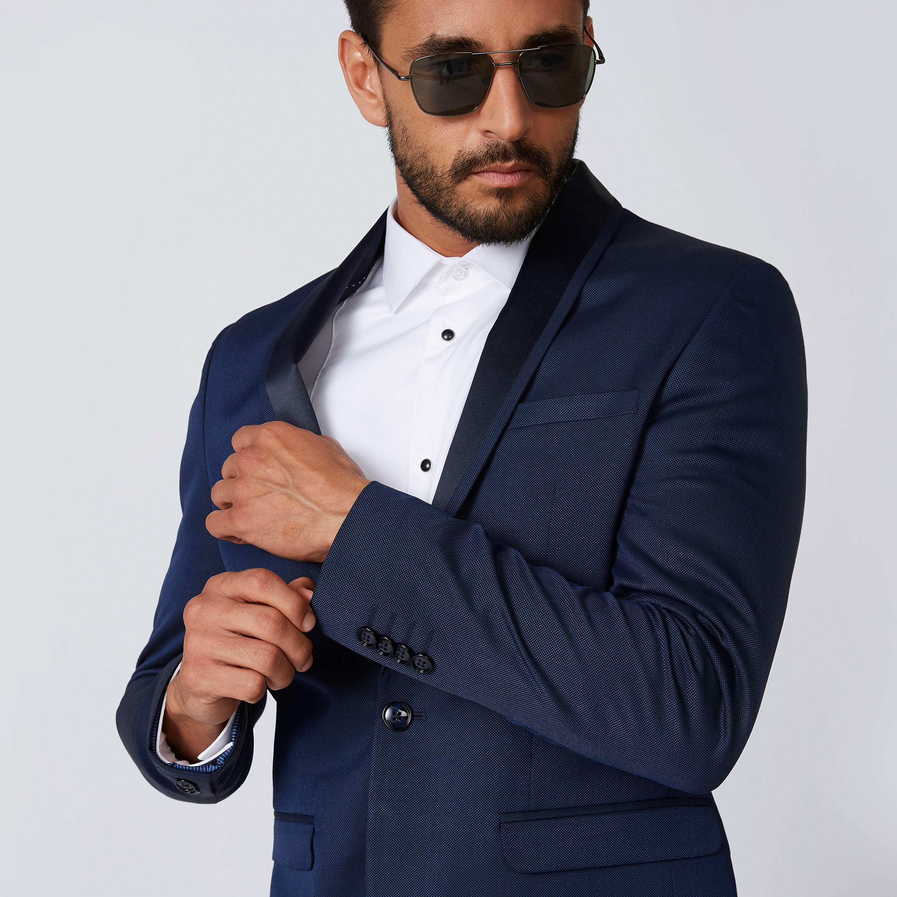 بليزر بارز الملمس بقصّة سليم وأكمام طويلة وأزرار-men-winterwear-jacketsandblazers-image-2
