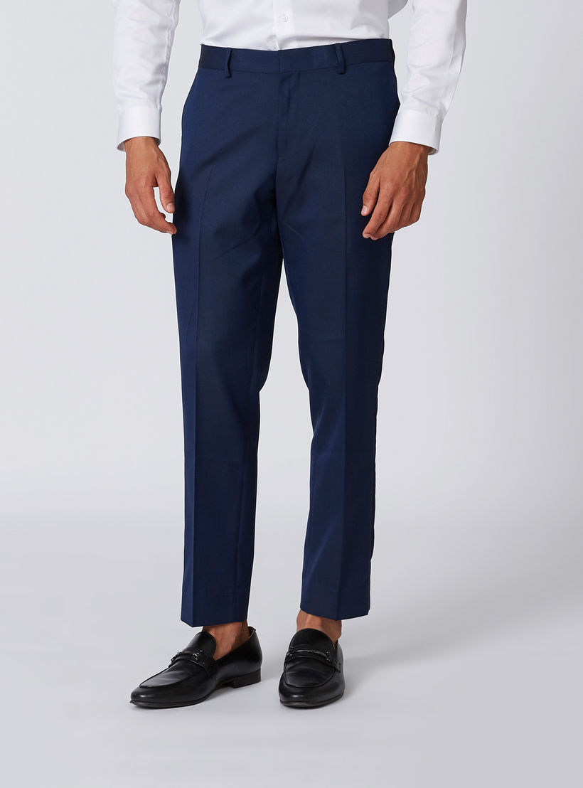 بنطلون طويل بارز الملمس بقصّة سليم وجيوب-men-clothing-bottoms-trousersandchinos-trousers-image-3