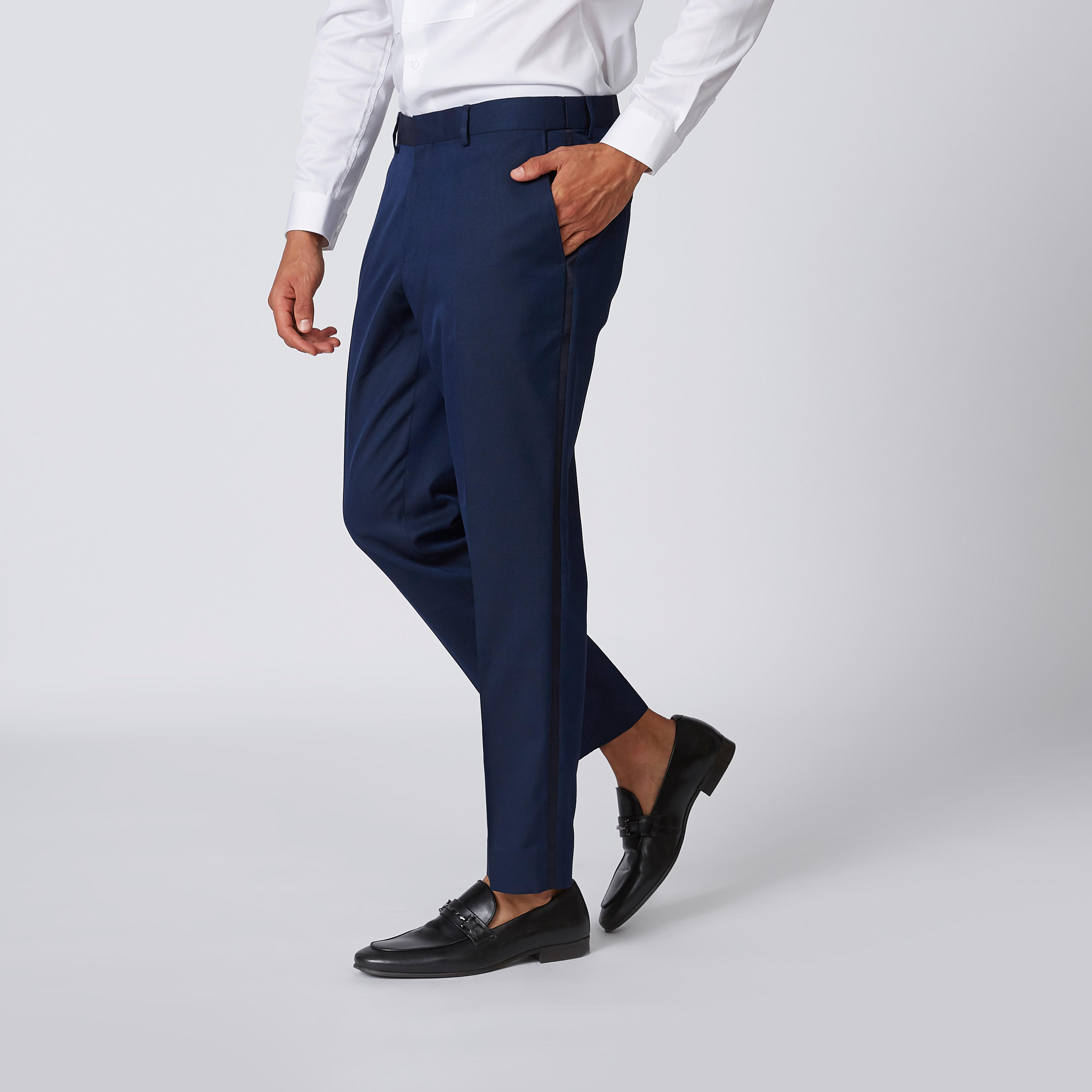 بنطلون طويل بارز الملمس بقصّة سليم وجيوب-men-clothing-bottoms-trousersandchinos-trousers-image-5