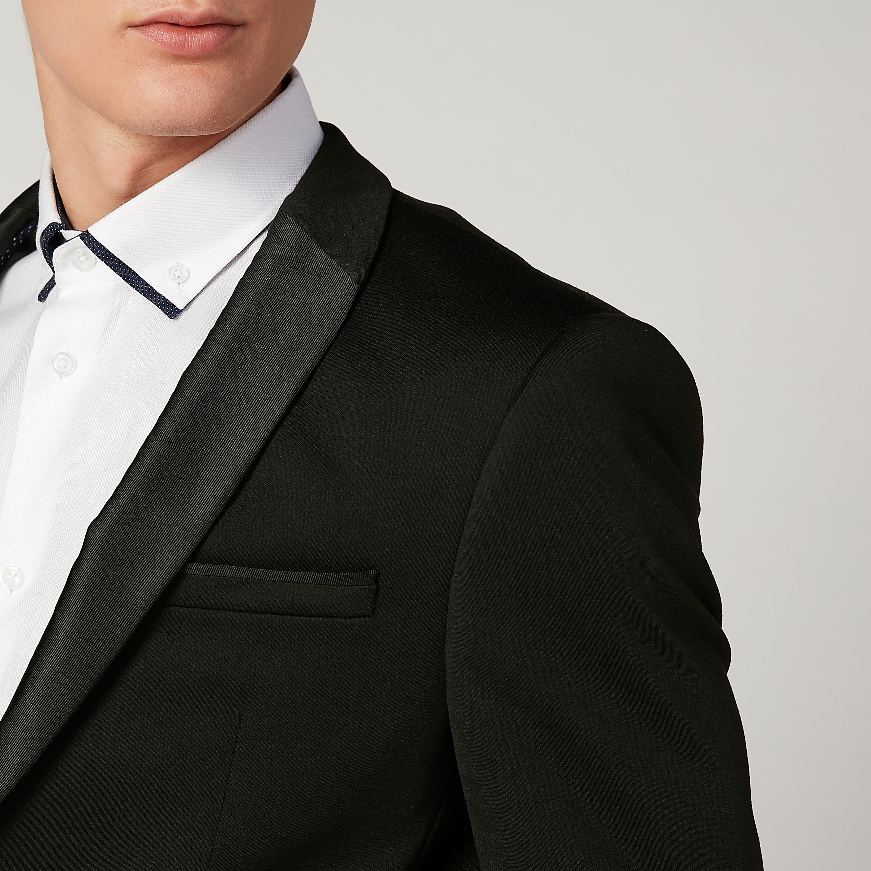 بليزر سليم سادة بياقة منسدلة وجيوب داخلية-men-winterwear-jacketsandblazers-image-3