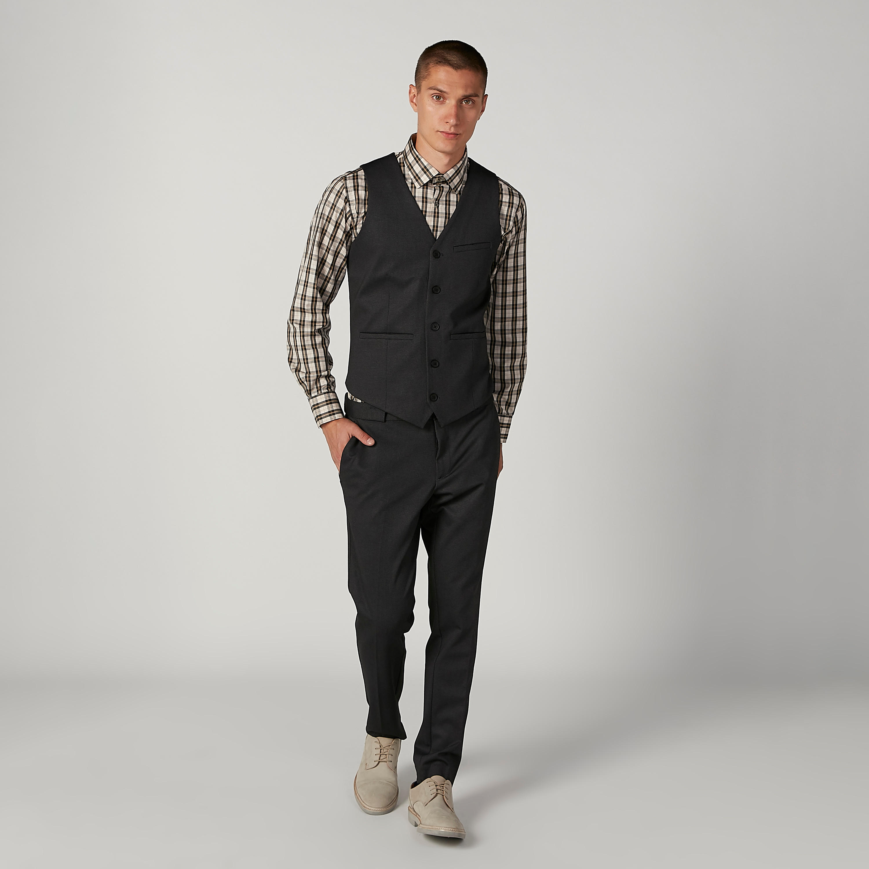 فيست رسمي سليم بارز الملمس بجيوب داخلية-men-clothing-jacketsandblazers-coats-image-4