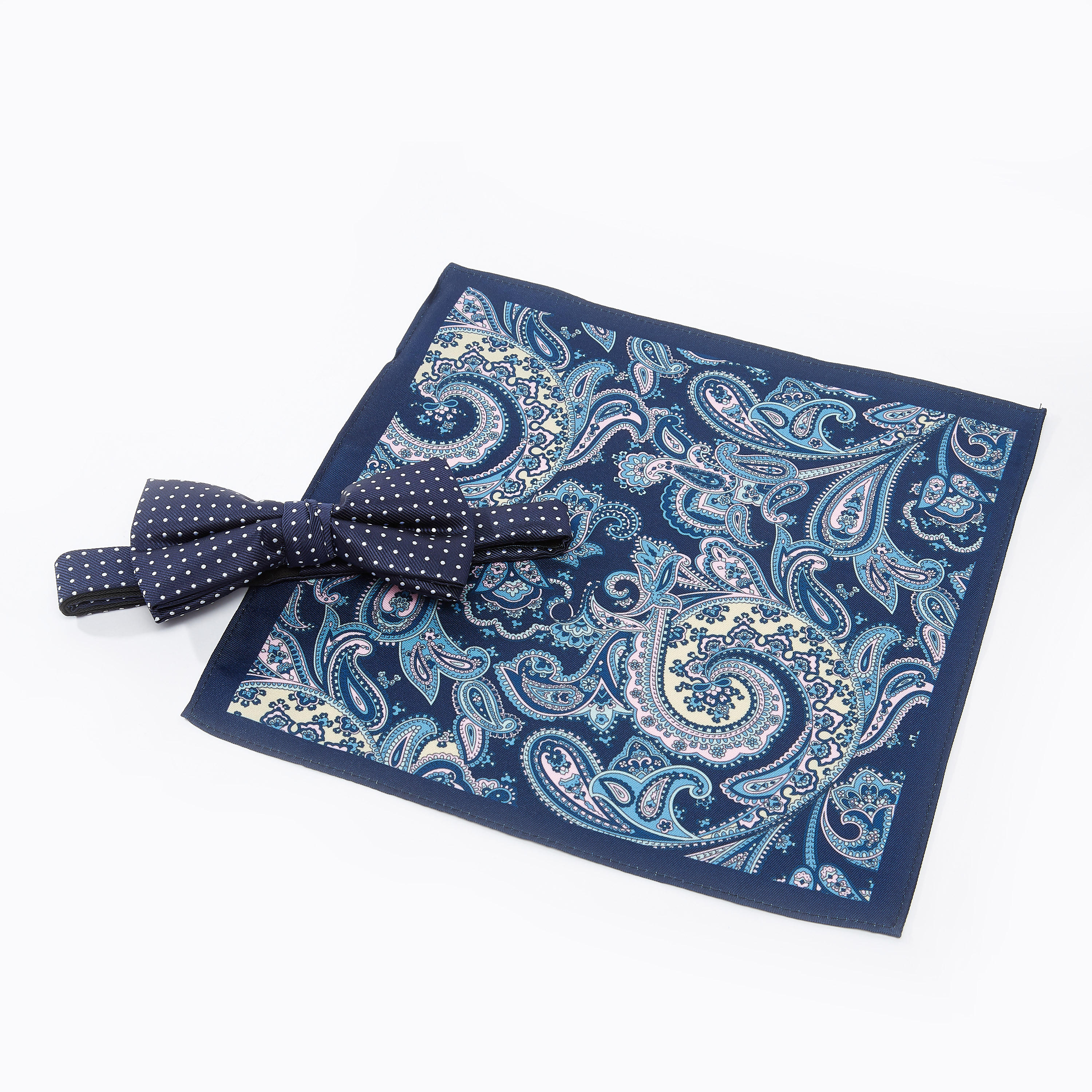 طقم بابيون ومنديل جيب بطبعات منقّطة-men-tiesandcufflinks-pocketsquares-image-5
