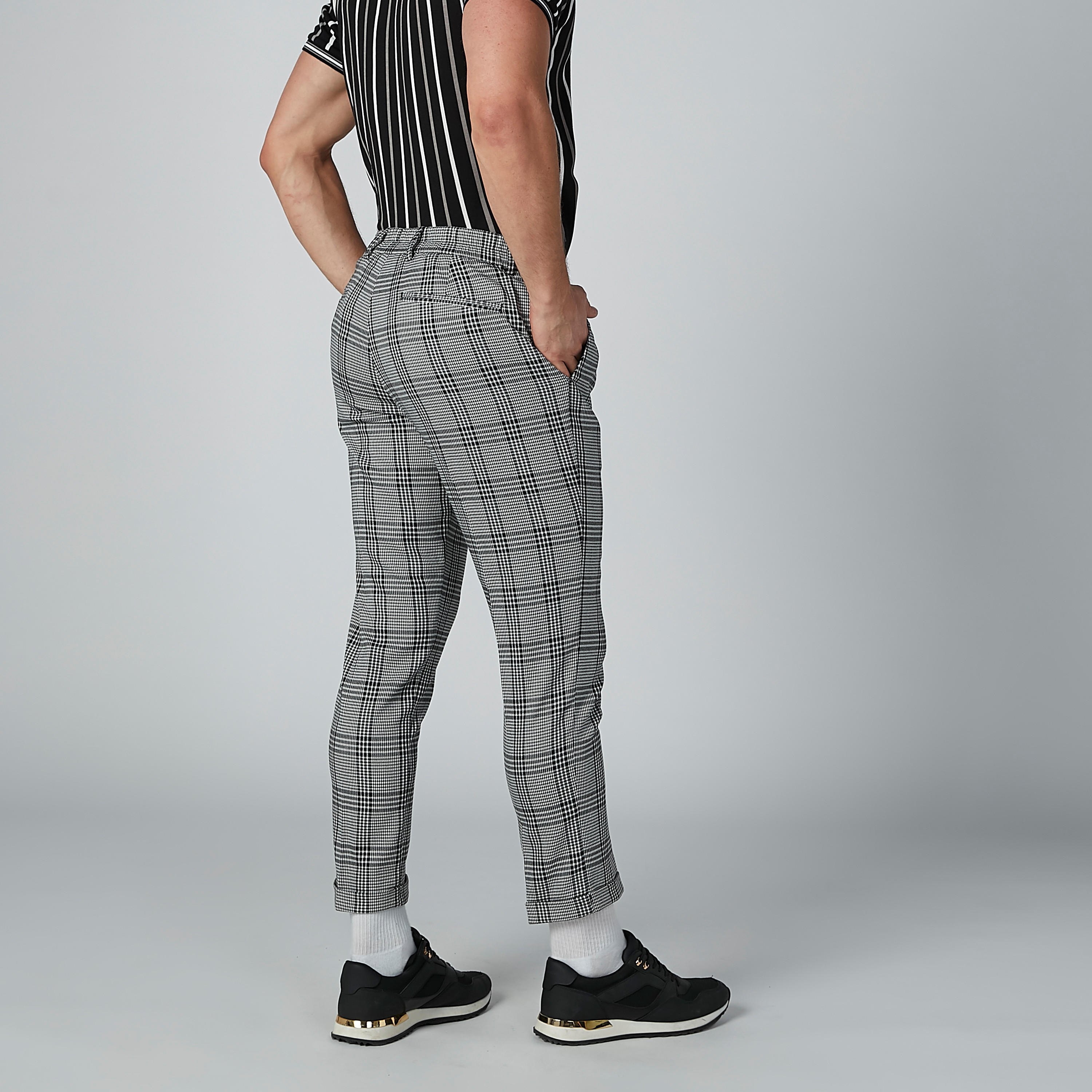 بنطال كاروهات سليم بخصر متوسط الارتفاع وجيوب-men-clothing-bottoms-trousersandchinos-trousers-image-5