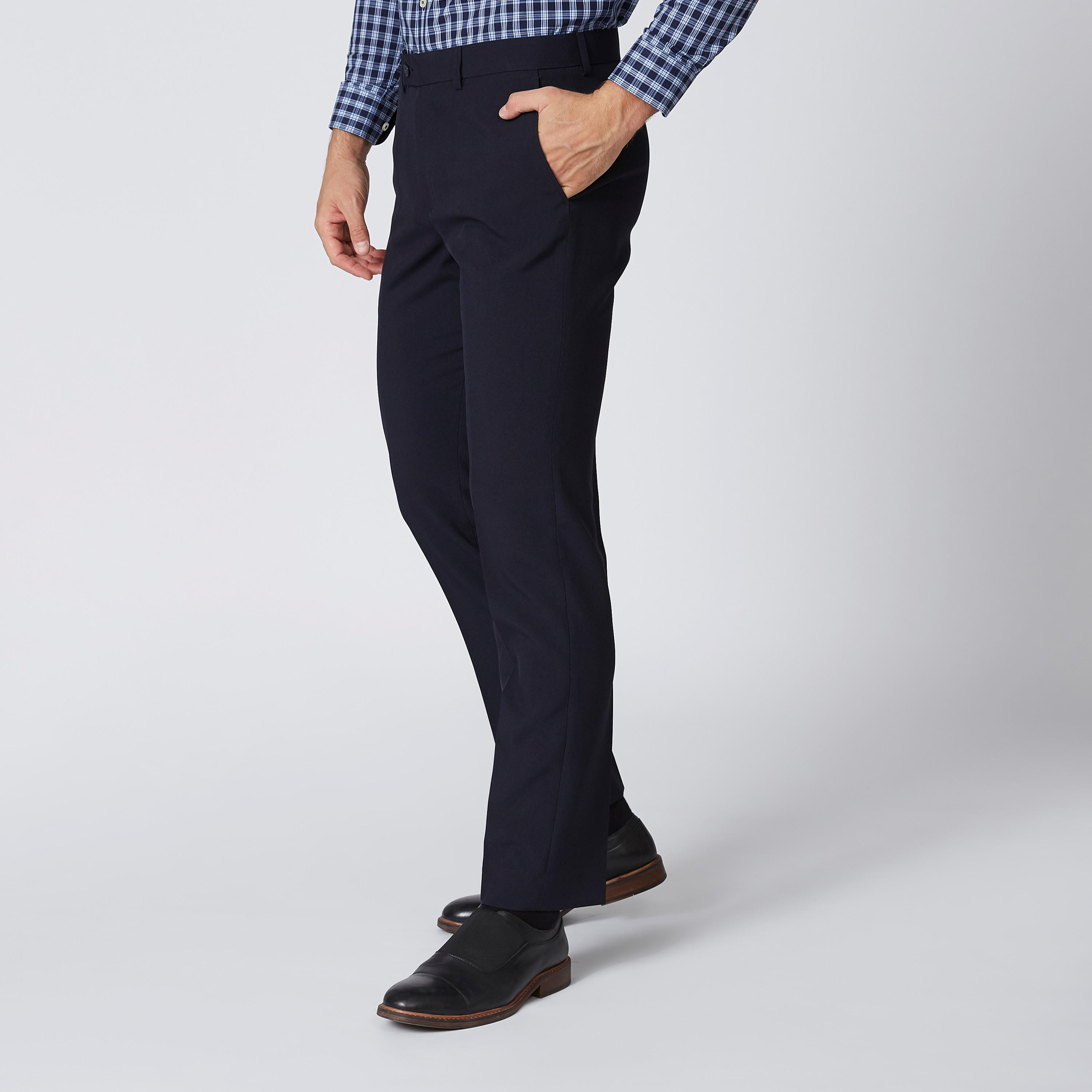 بنطلون سادة طويل بجيوب وحلقات للحزام-men-clothing-bottoms-trousersandchinos-trousers-image-4