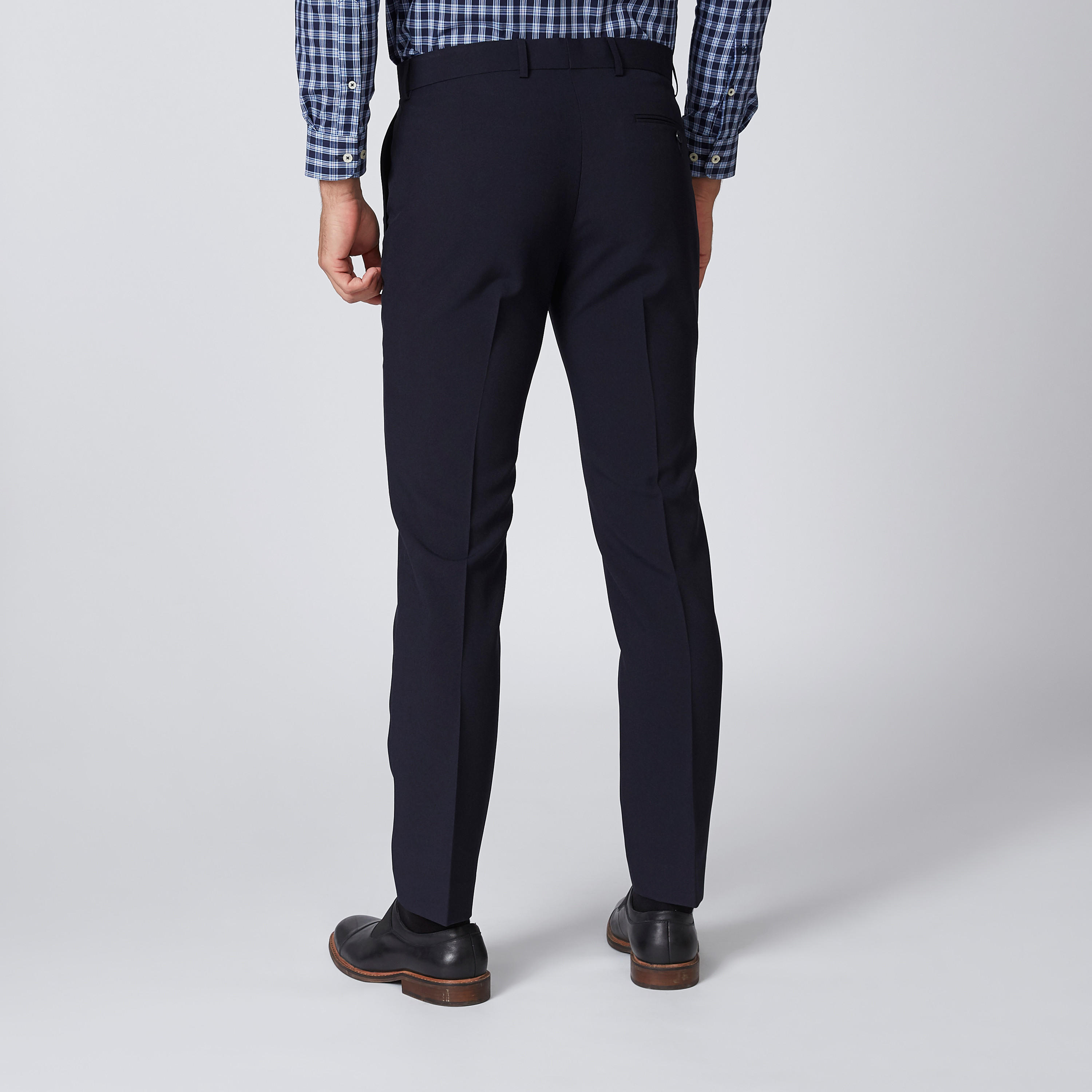 بنطلون سادة طويل بجيوب وحلقات للحزام-men-clothing-bottoms-trousersandchinos-trousers-image-5