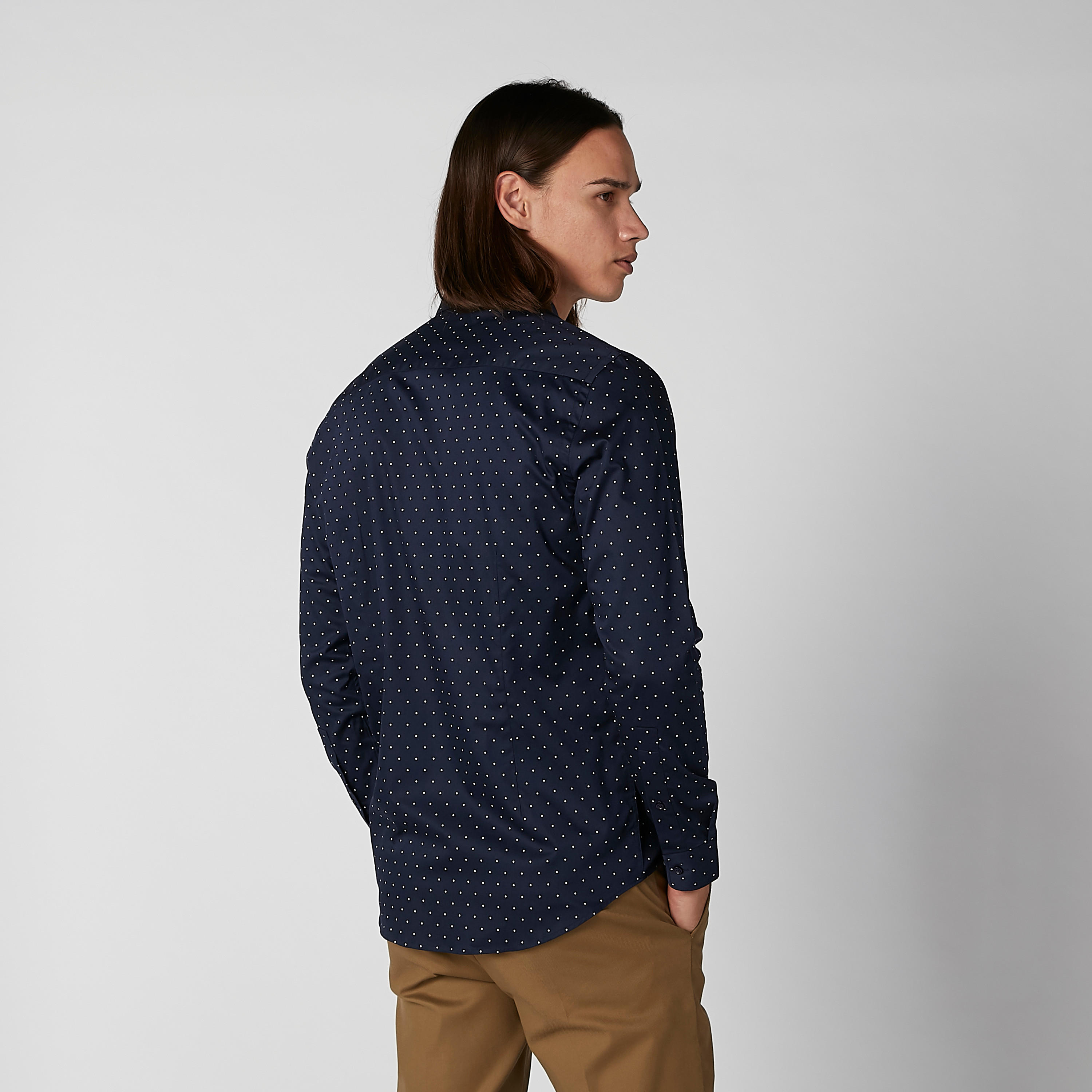 قميص بقصّة سليم وياقة عاديّة وأكمام طويلة وطبعات-men-clothing-shirts-image-3