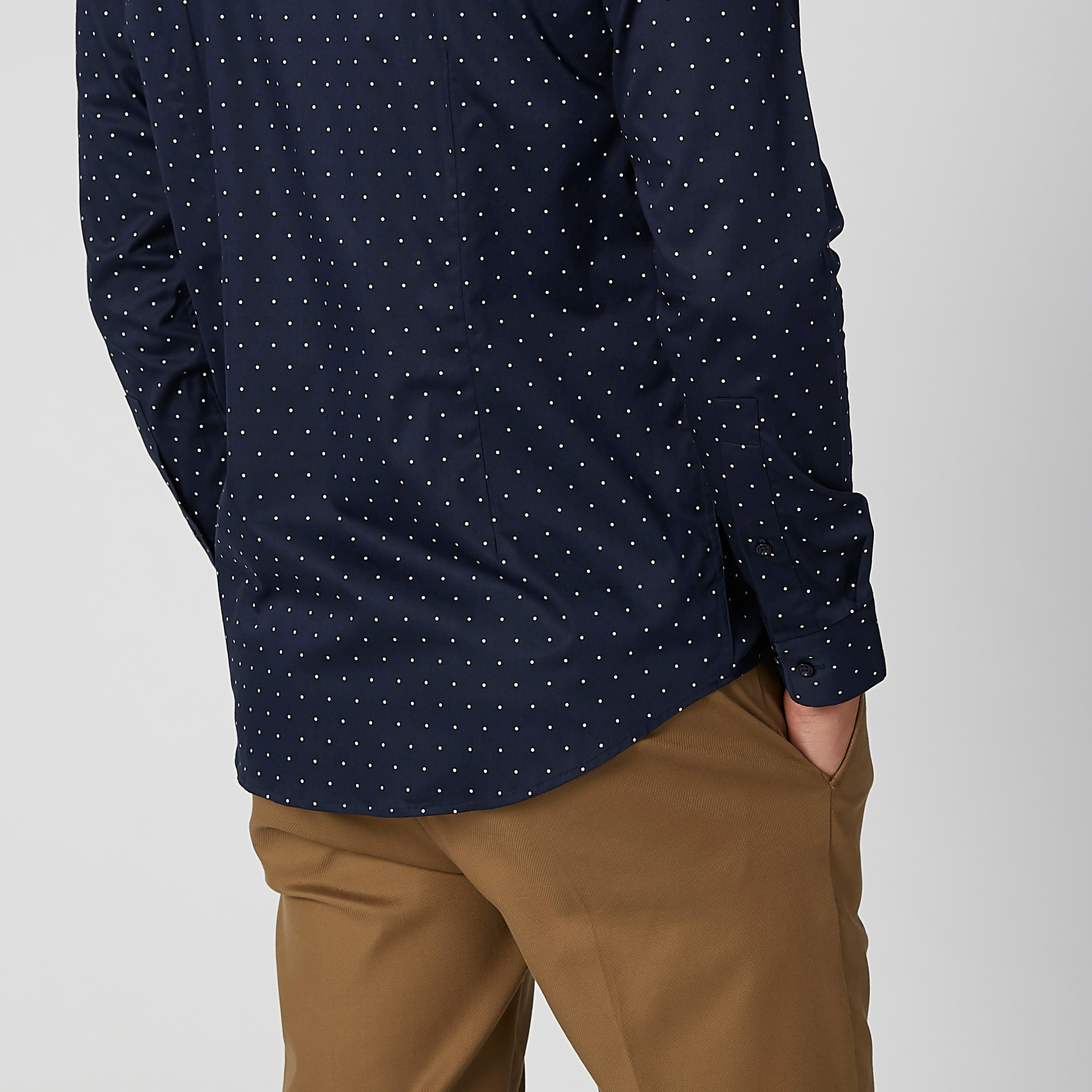 قميص بقصّة سليم وياقة عاديّة وأكمام طويلة وطبعات-men-clothing-shirts-image-5