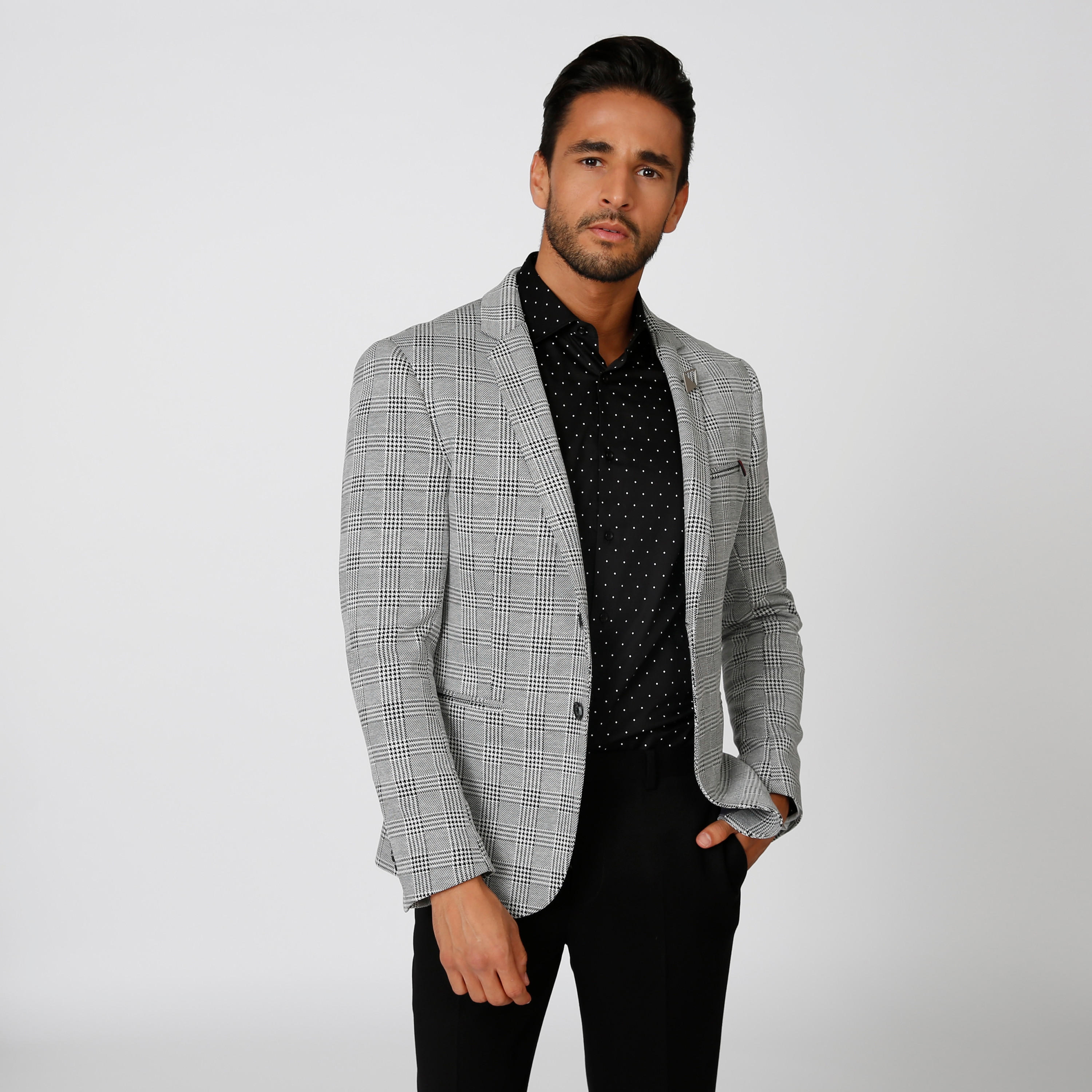 بليزر سليم كاروهات بياقة طويلة وجيوب داخلية-men-winterwear-jacketsandblazers-image-1