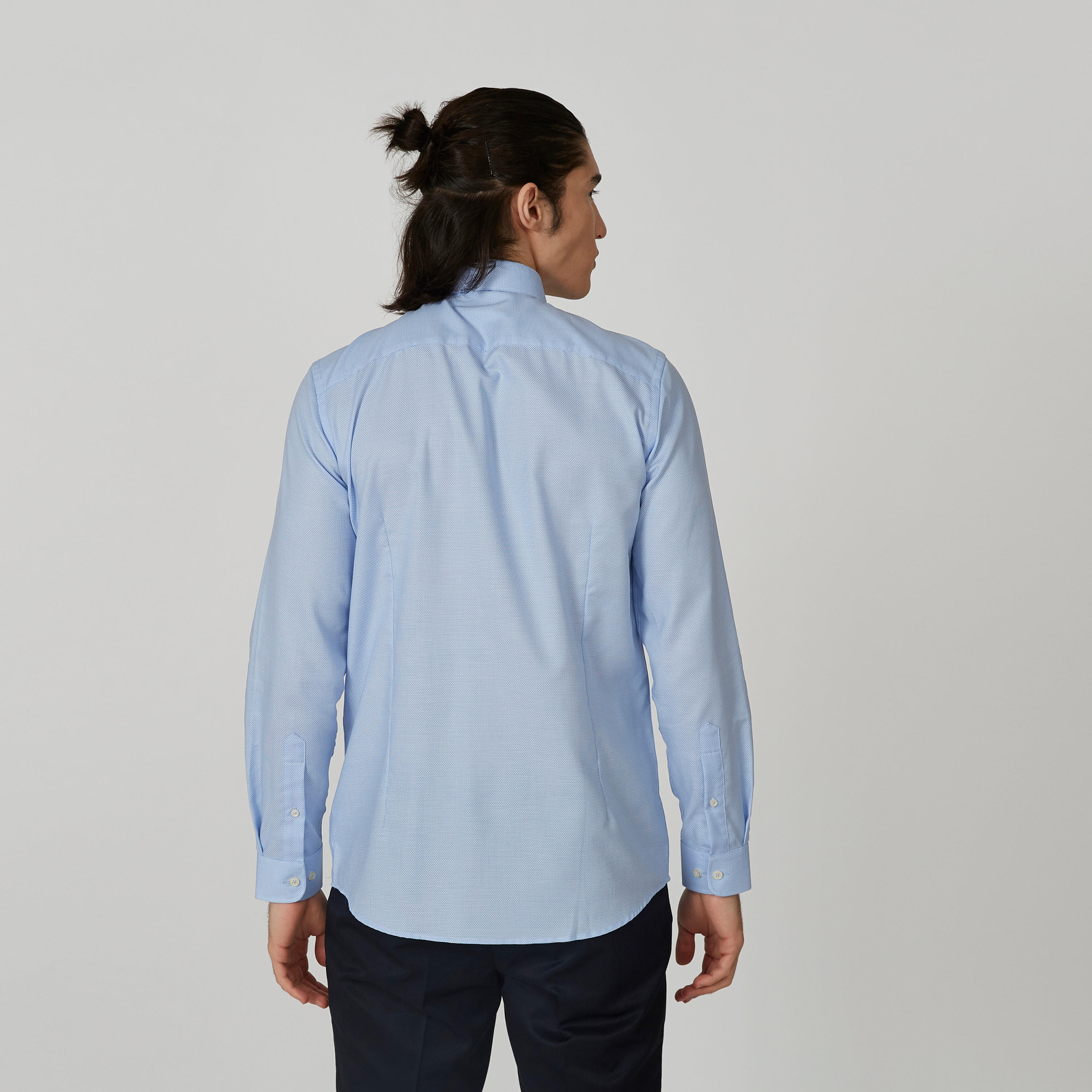 قميص بارز الملمس بياقة عاديّة وأكمام طويلة-men-clothing-shirts-image-4
