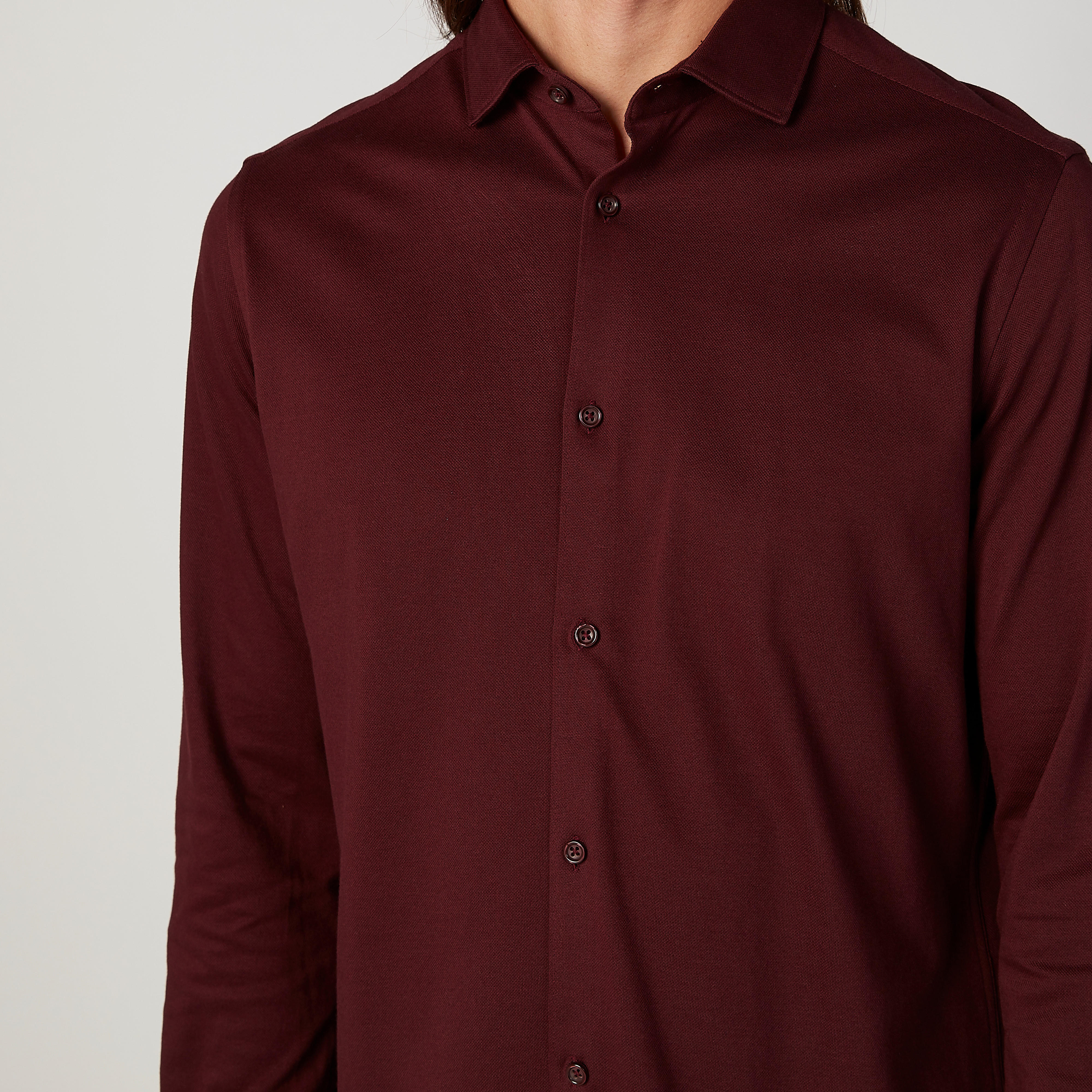 قميص مستدام سادة بياقة عاديّة وأكمام طويلة -men-clothing-shirts-image-3