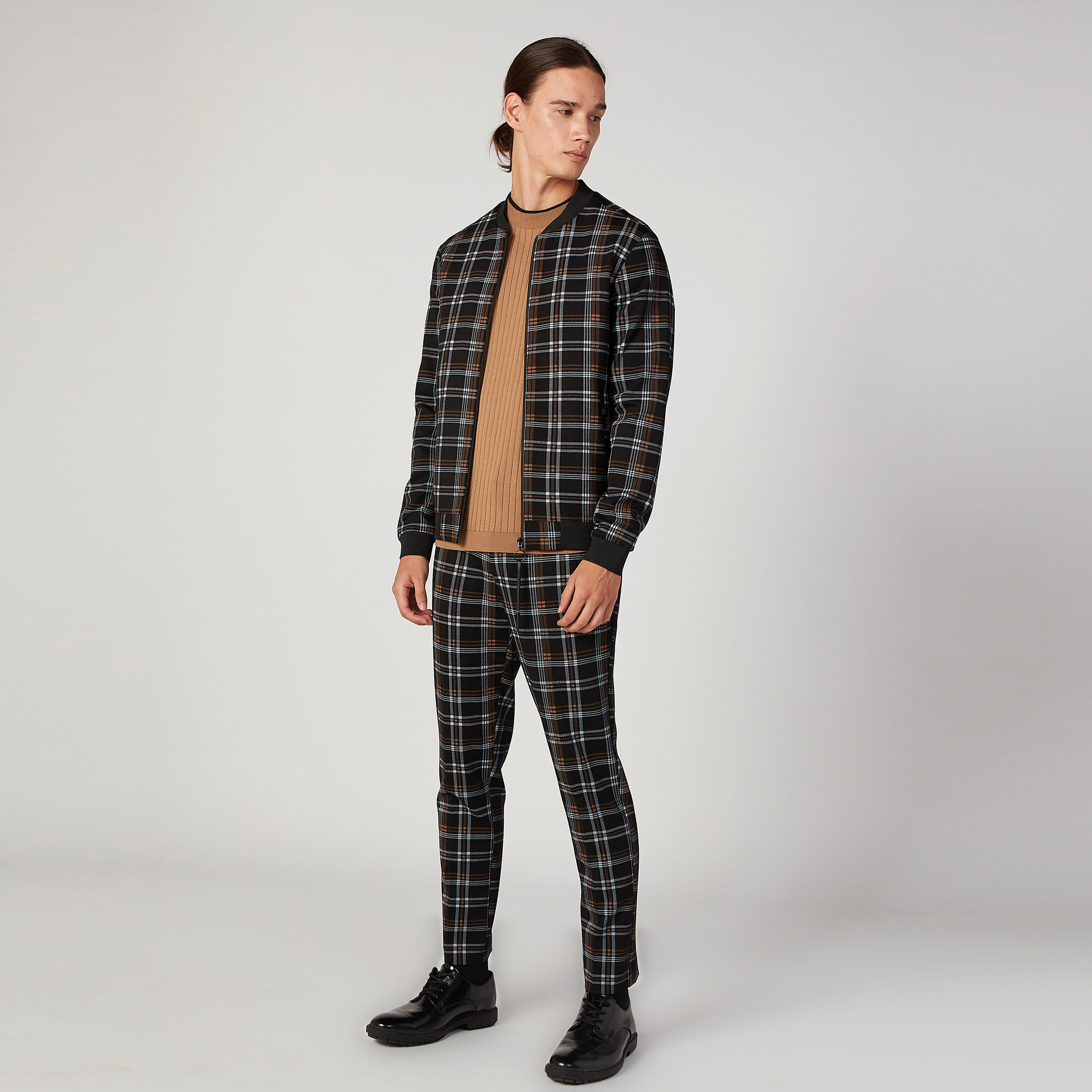 بنطلون سكيني كاروهات بخصر متوسط الارتفاع وجيوب-men-clothing-bottoms-trousersandchinos-trousers-image-2