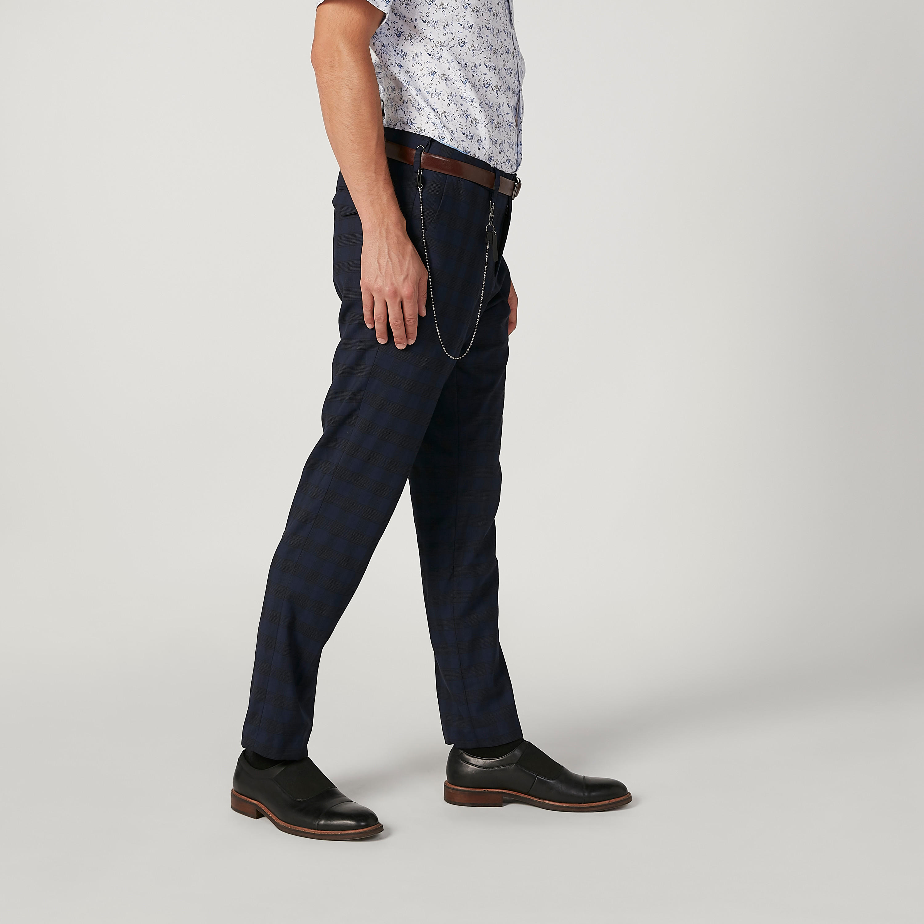 Slim Fit Full Length Chequered Mid Waist Trousers with Pocket Detail-men-clothing-bottoms-trousersandchinos-trousers-image-5
