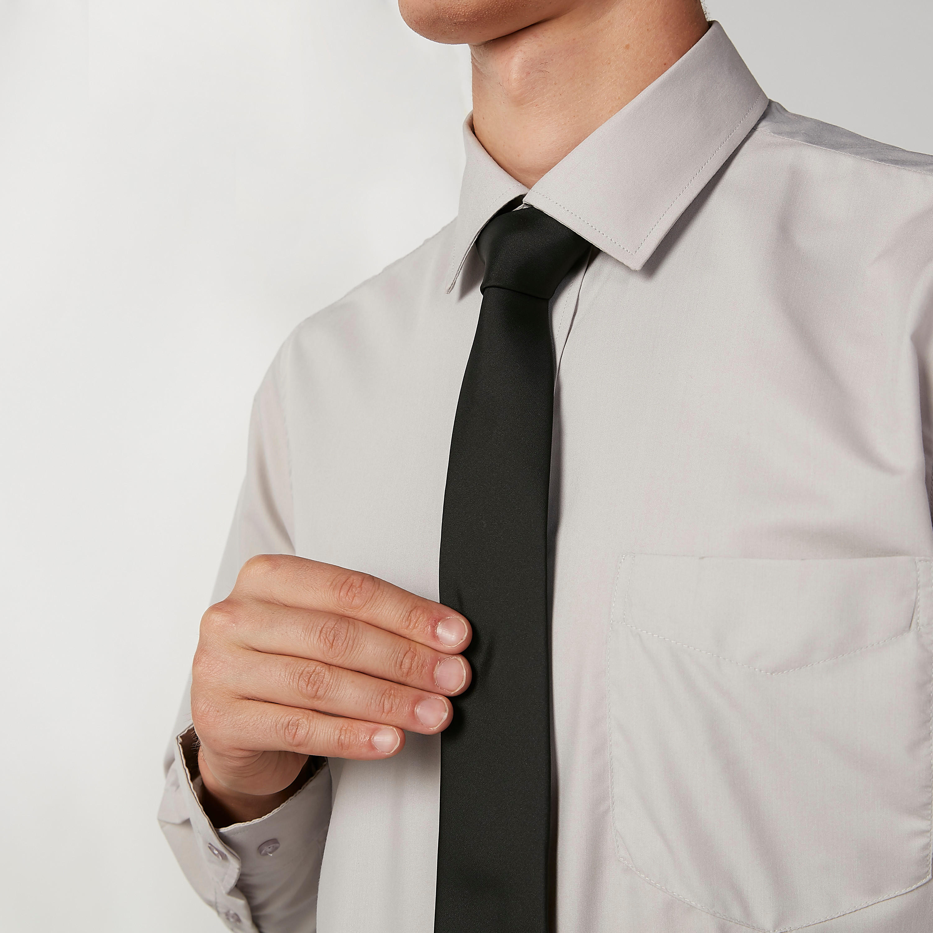 ربطة عنق عادية سادة بحلقة تثبيت-men-tiesandcufflinks-pocketsquares-image-2