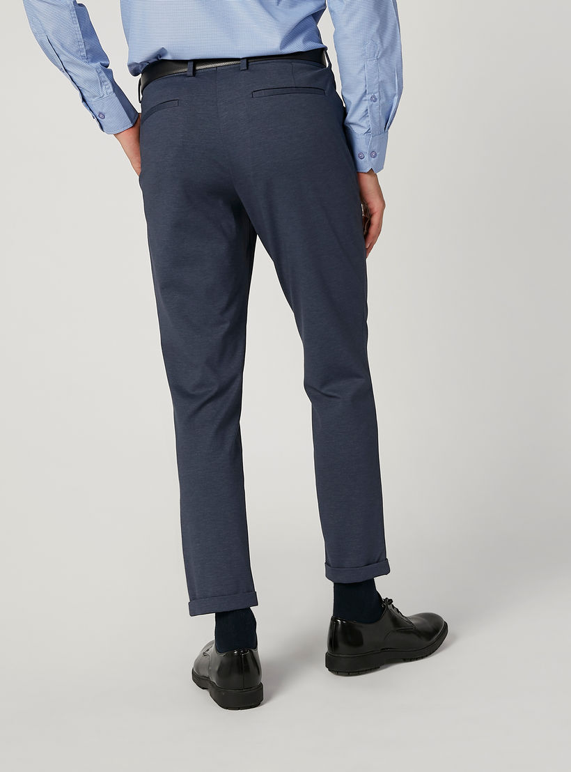 بنطلون رسمي سكيني بارز الملمس بخصر متوسط الارتفاع وجيوب-men-clothing-bottoms-trousersandchinos-trousers-image-4