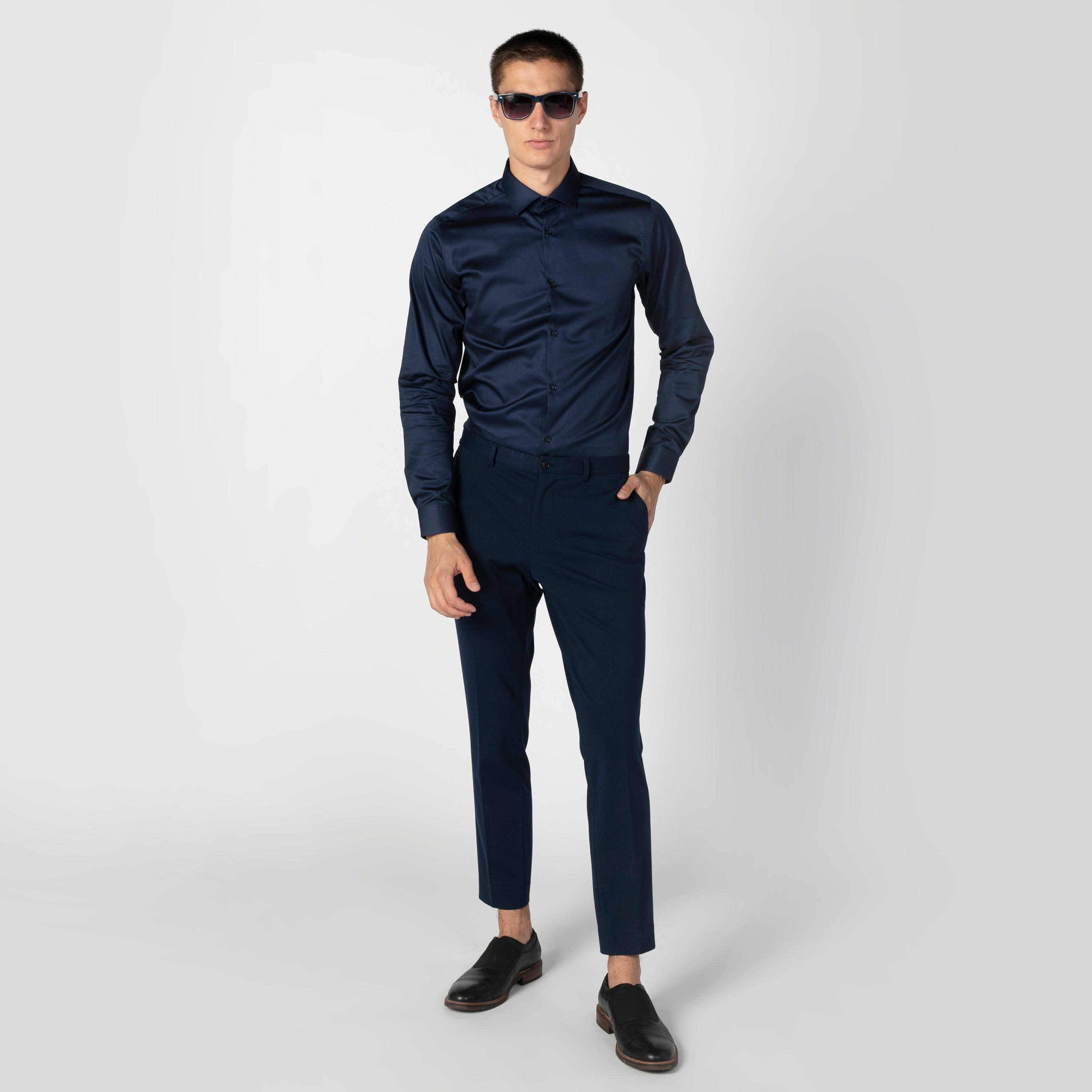 قميص رسمي سادة بياقة عاديّة وأكمام طويلة-men-clothing-shirts-image-3
