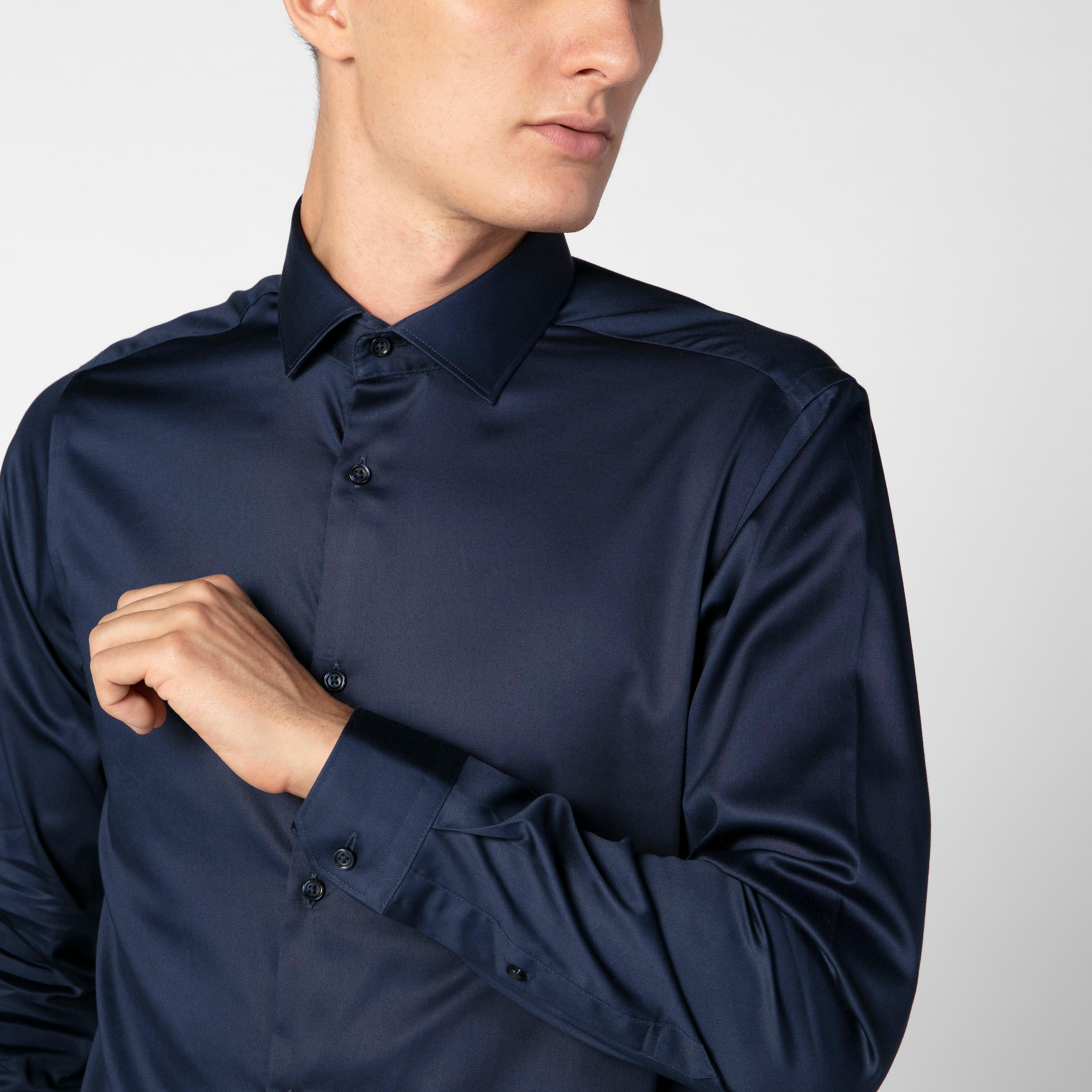 قميص رسمي سادة بياقة عاديّة وأكمام طويلة-men-clothing-shirts-image-2