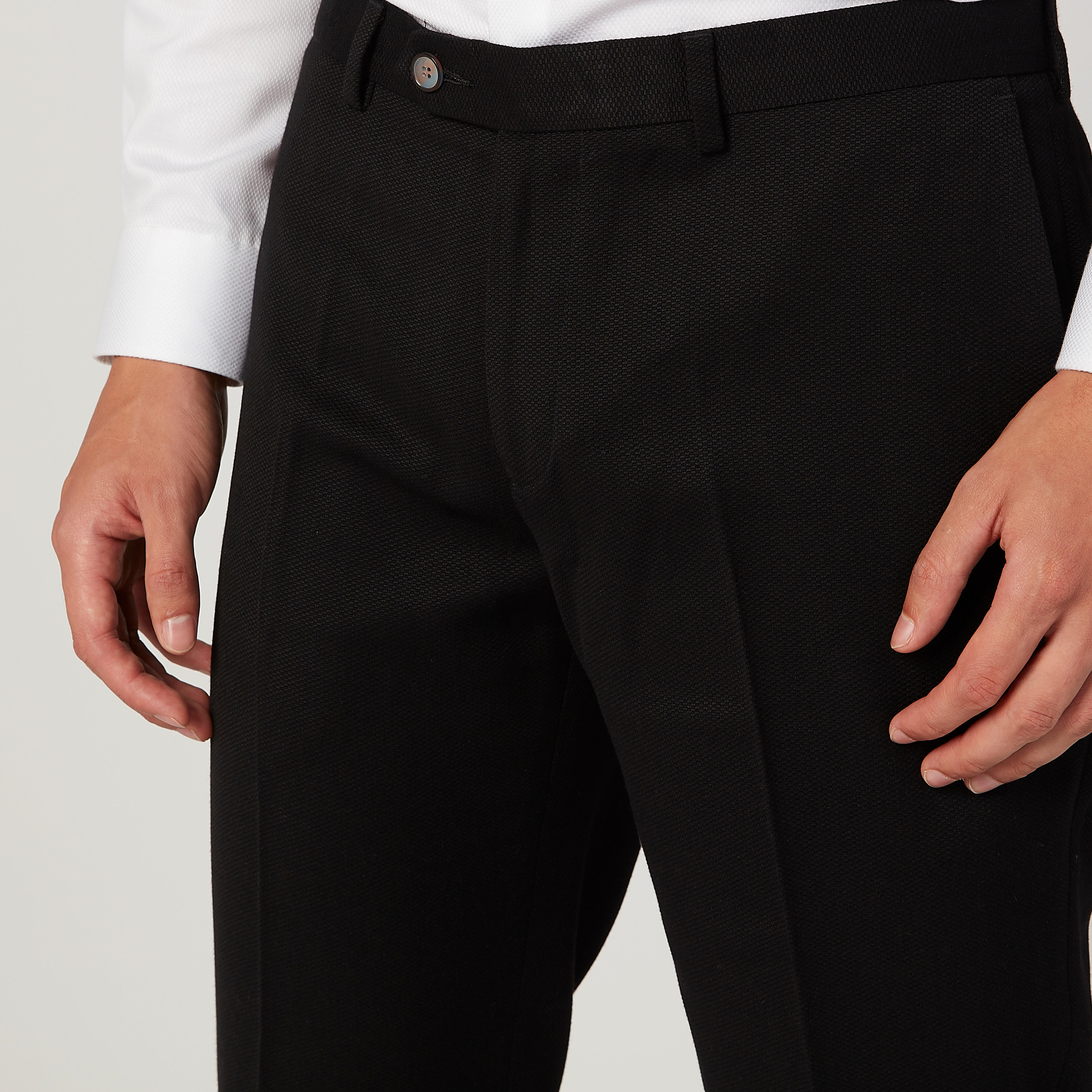 بنطلون سادة بجيوب وحلقات للحزام-men-clothing-bottoms-trousersandchinos-trousers-image-3