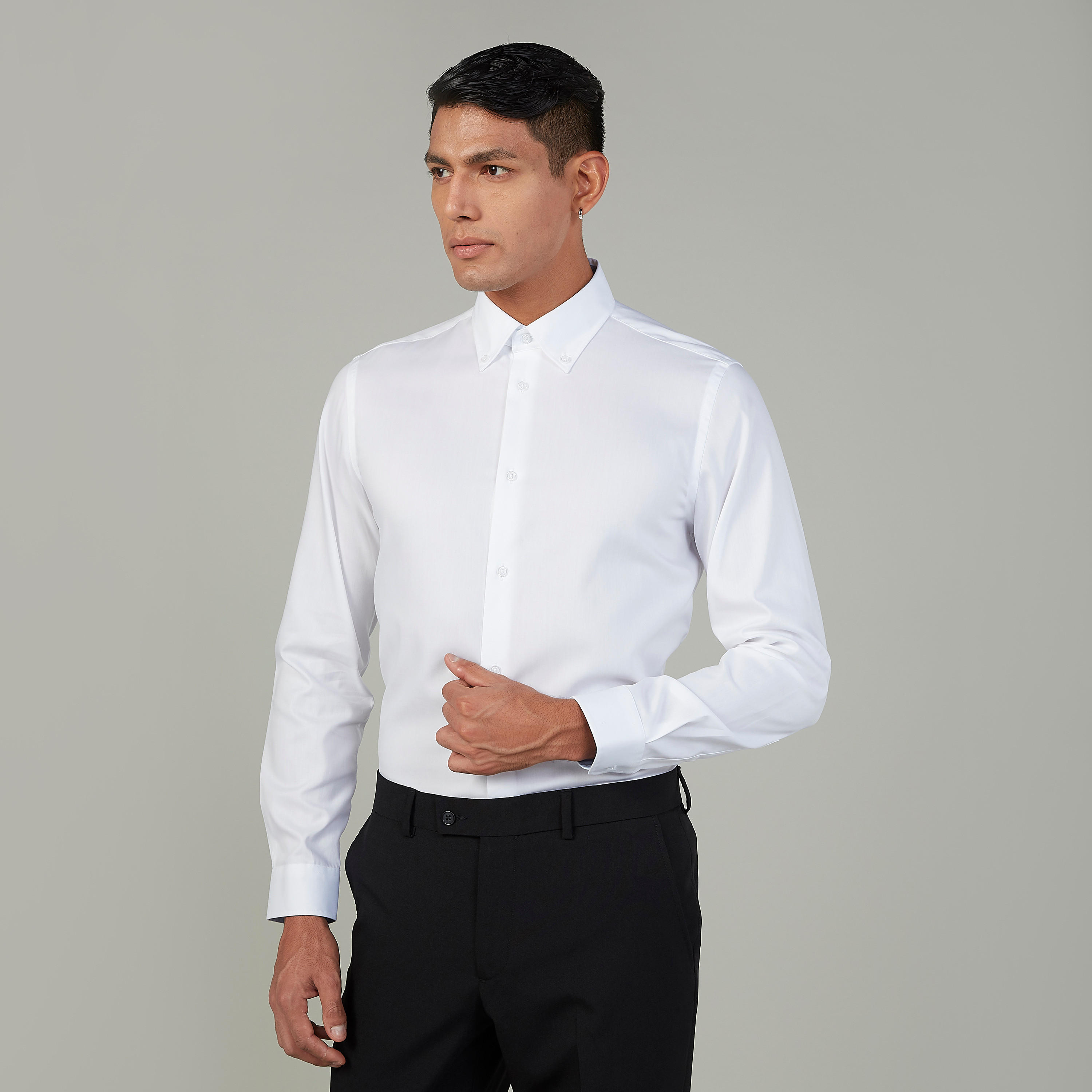 قميص مستدام رسمي سادة بقصّة سليم وأكمام طويلة -men-clothing-shirts-image-1