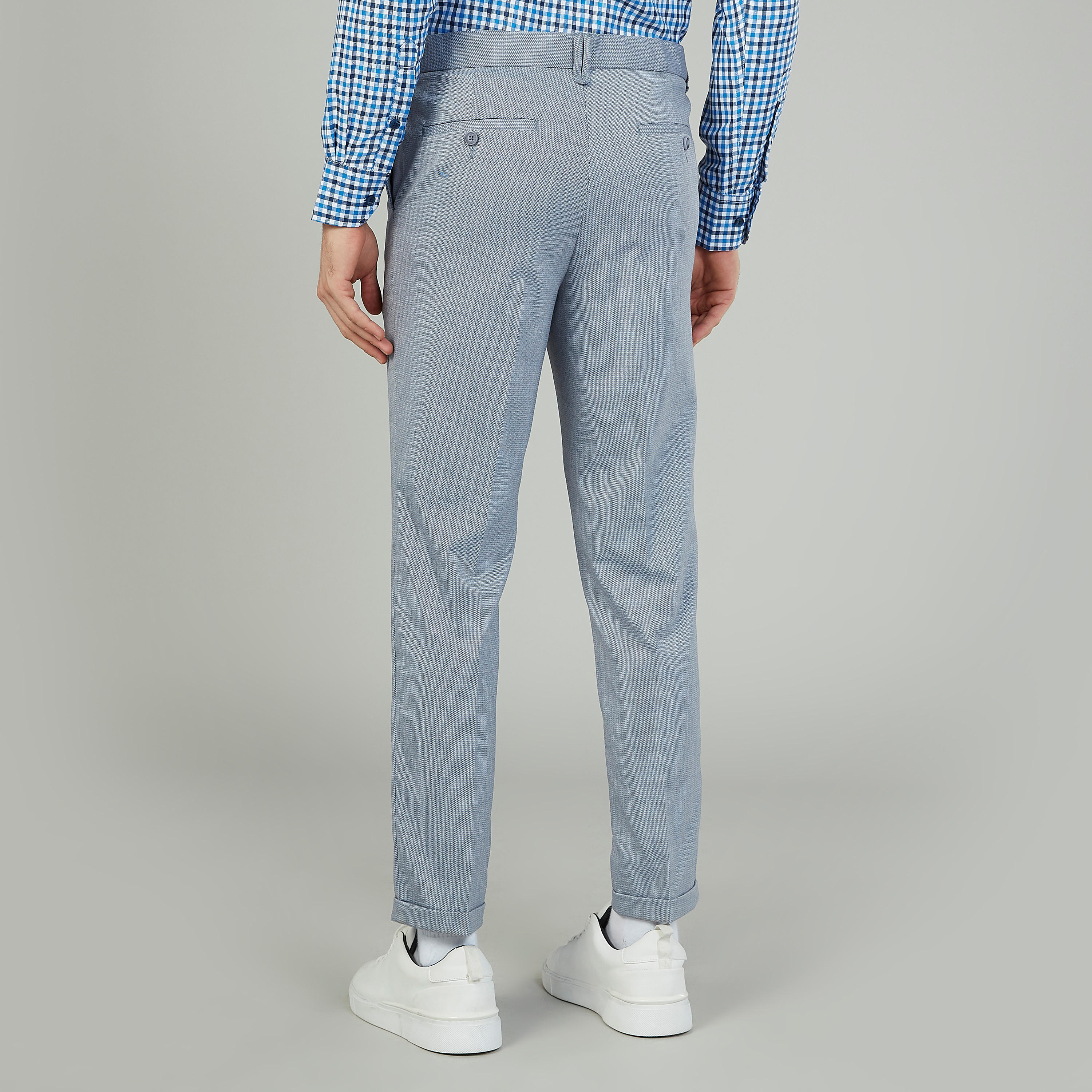 بنطلون سليم رسمي بارز الملمس بخصر متوسط الارتفاع وجيوب-men-clothing-bottoms-trousersandchinos-trousers-image-4