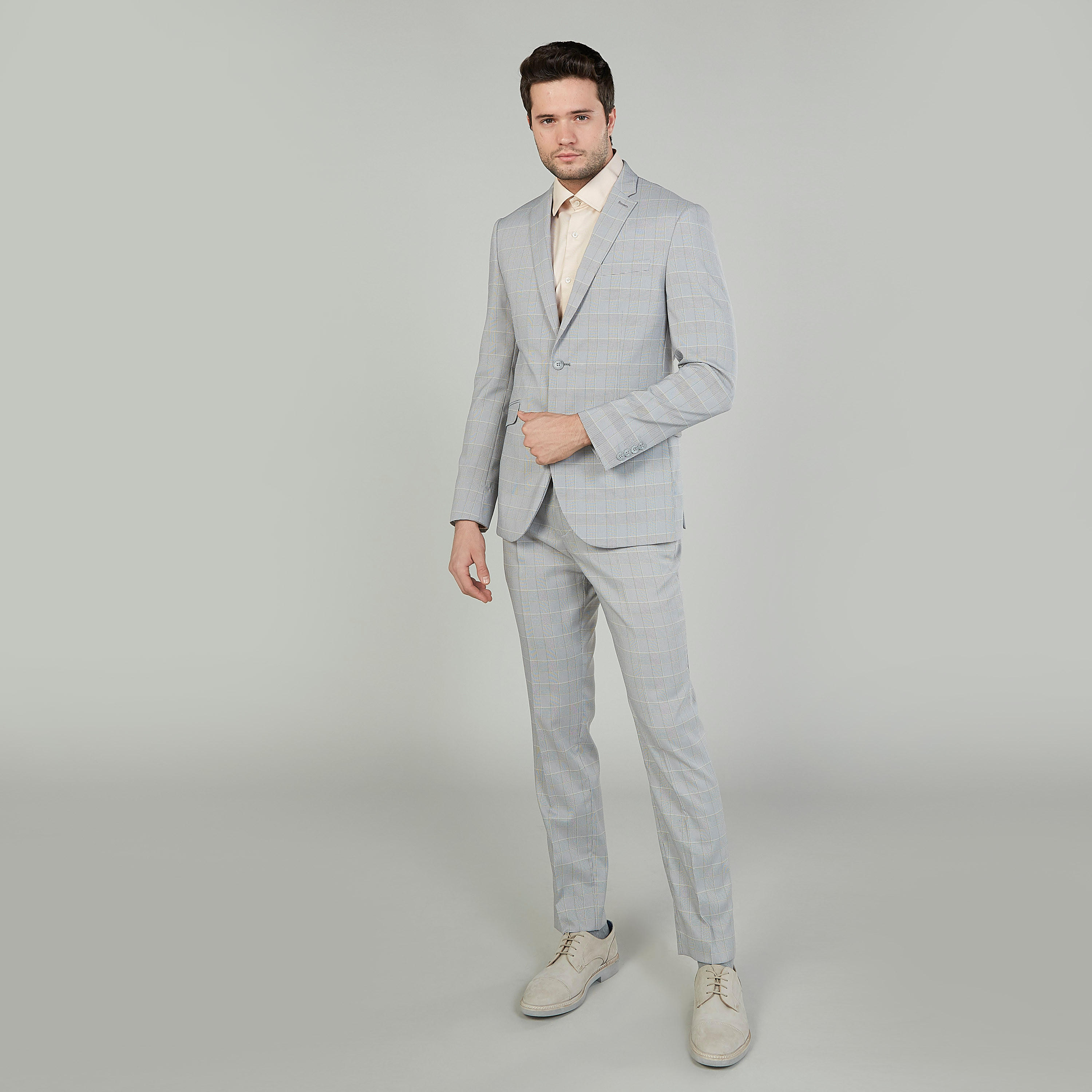 بنطلون كاروهات سليم بخصر متوسط الارتفاع وعراوي وجيوب-men-clothing-bottoms-trousersandchinos-trousers-image-2