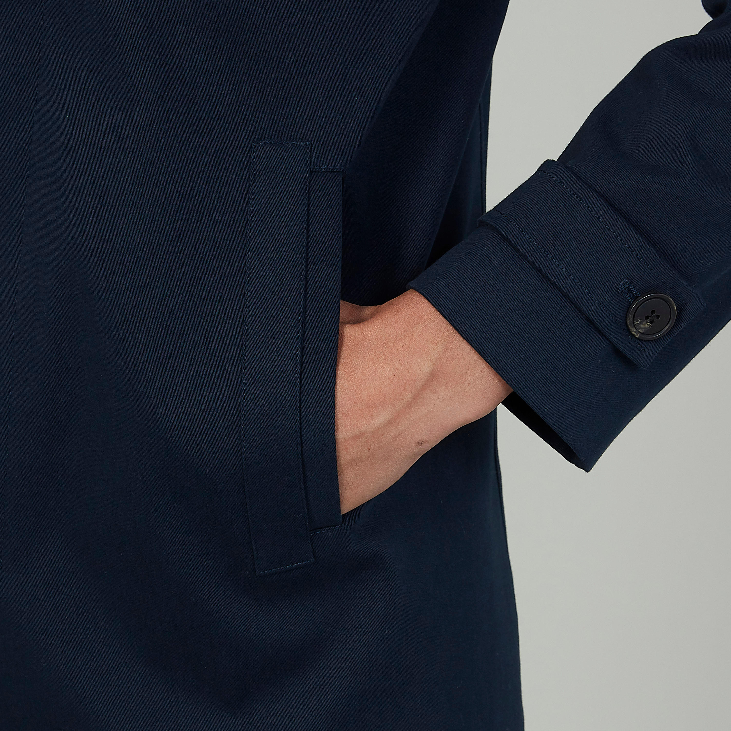 جاكيت رسمي طويل بارز الملس بأكمام طويلة وجيوب-men-clothing-jacketsandblazers-coats-image-3