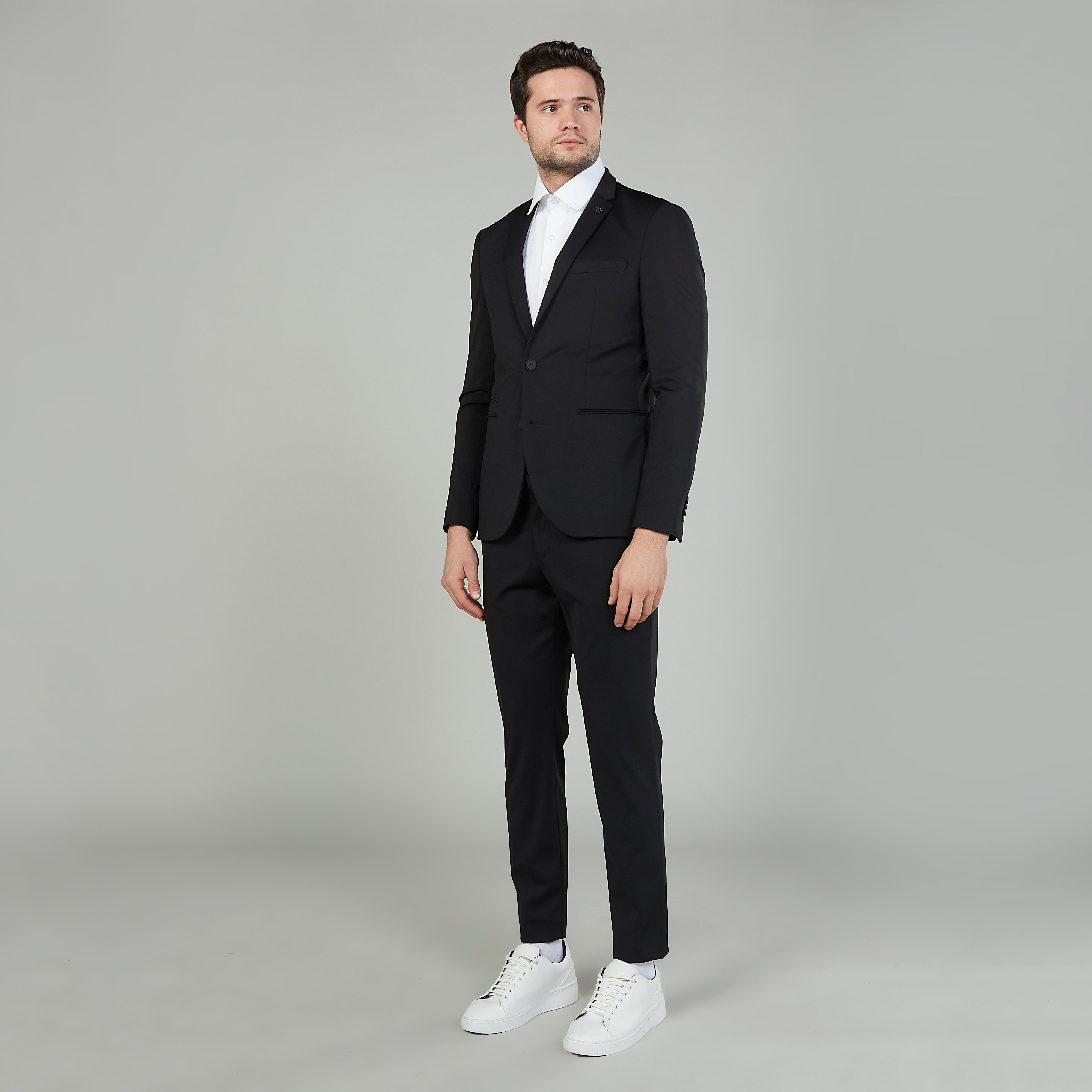 بنطلون رسمي سليم سادة بخصر متوسط الارتفاع وجيوب-men-clothing-bottoms-trousersandchinos-trousers-image-2
