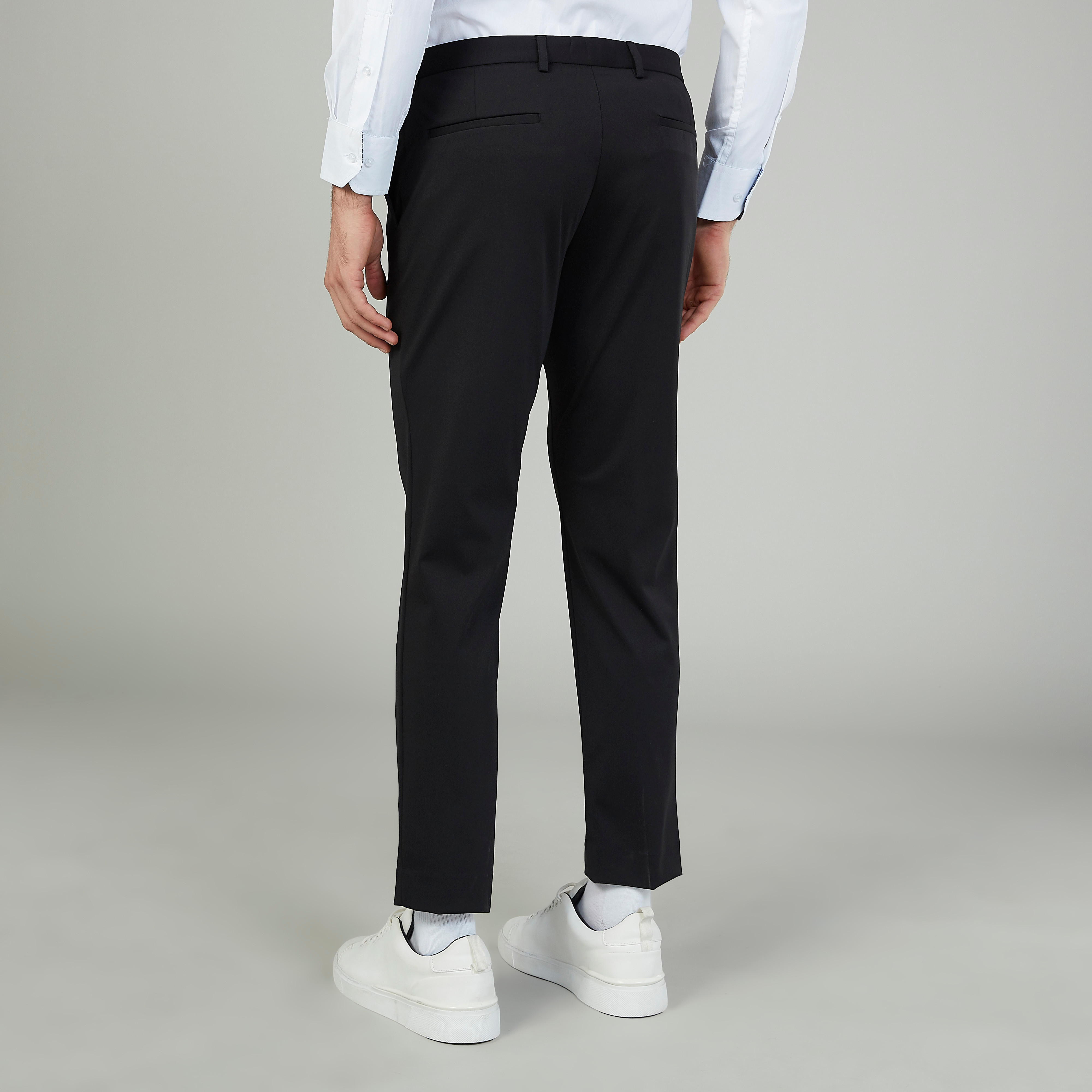 بنطلون رسمي سليم سادة بخصر متوسط الارتفاع وجيوب-men-clothing-bottoms-trousersandchinos-trousers-image-4
