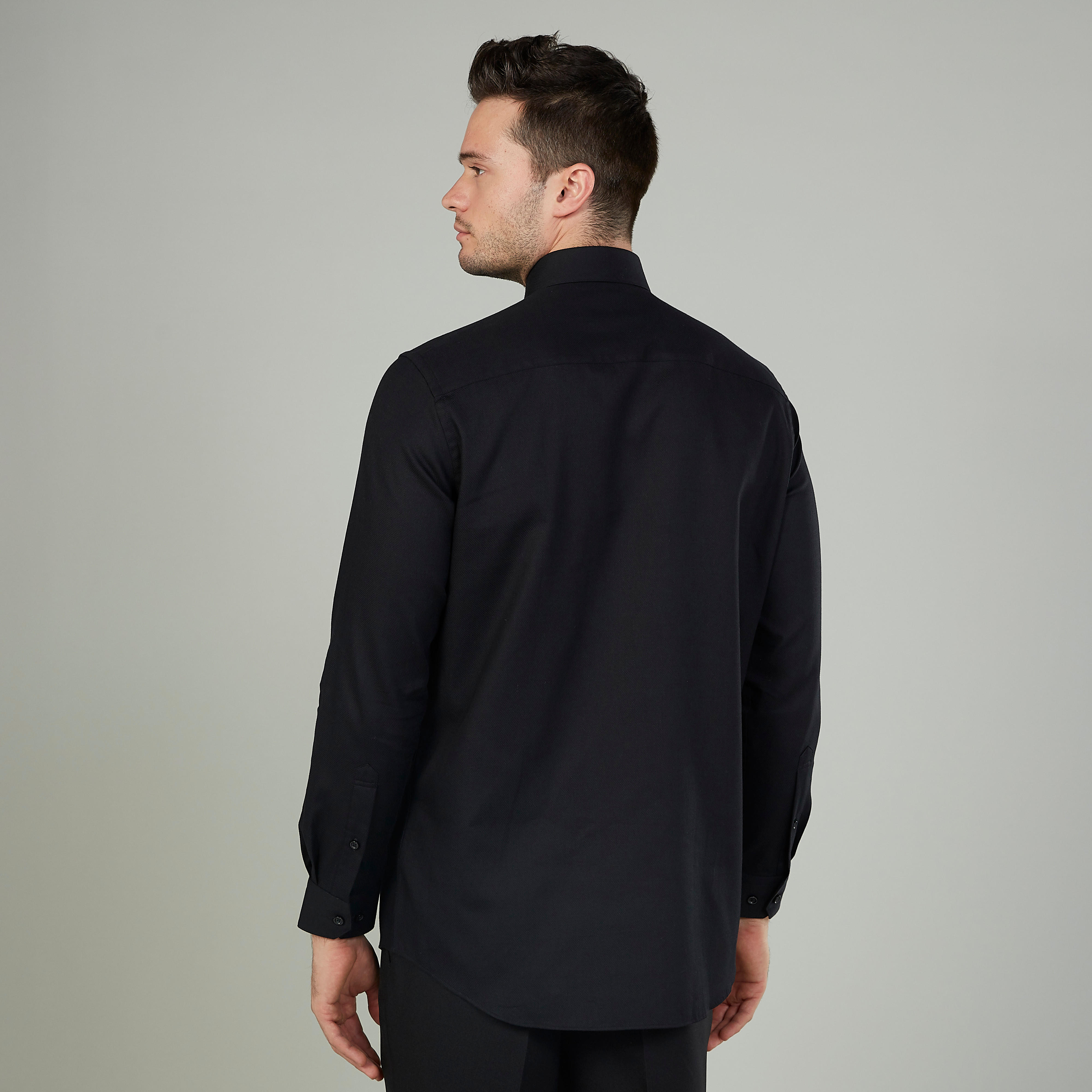 قميص مستدام رسمي سادة بأكمام طويلة وياقة عادية -men-clothing-shirts-image-4