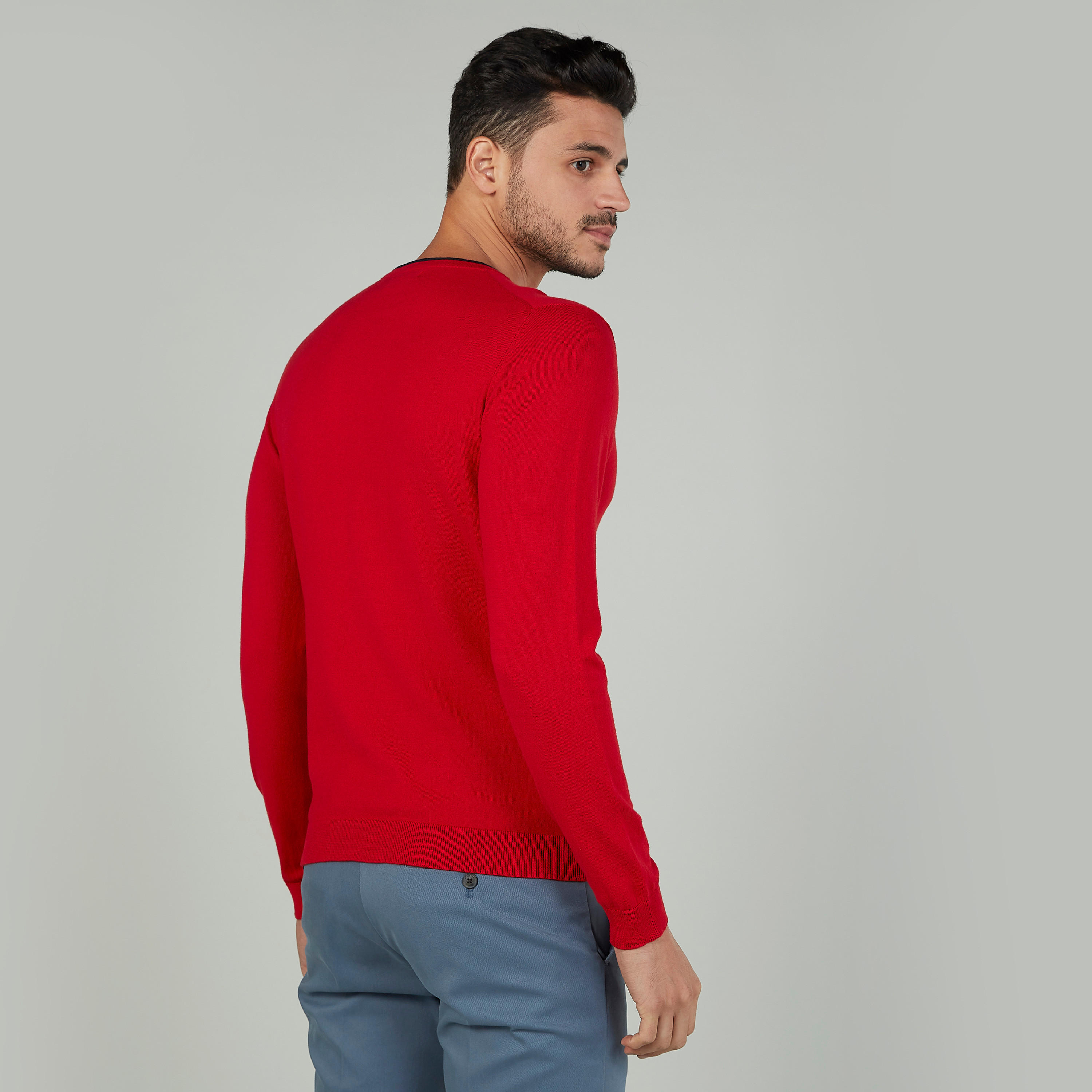 كنزة بارزة الملمس بياقة V وأكمام طويلة-men-clothing-sweatersandpullovers-image-2