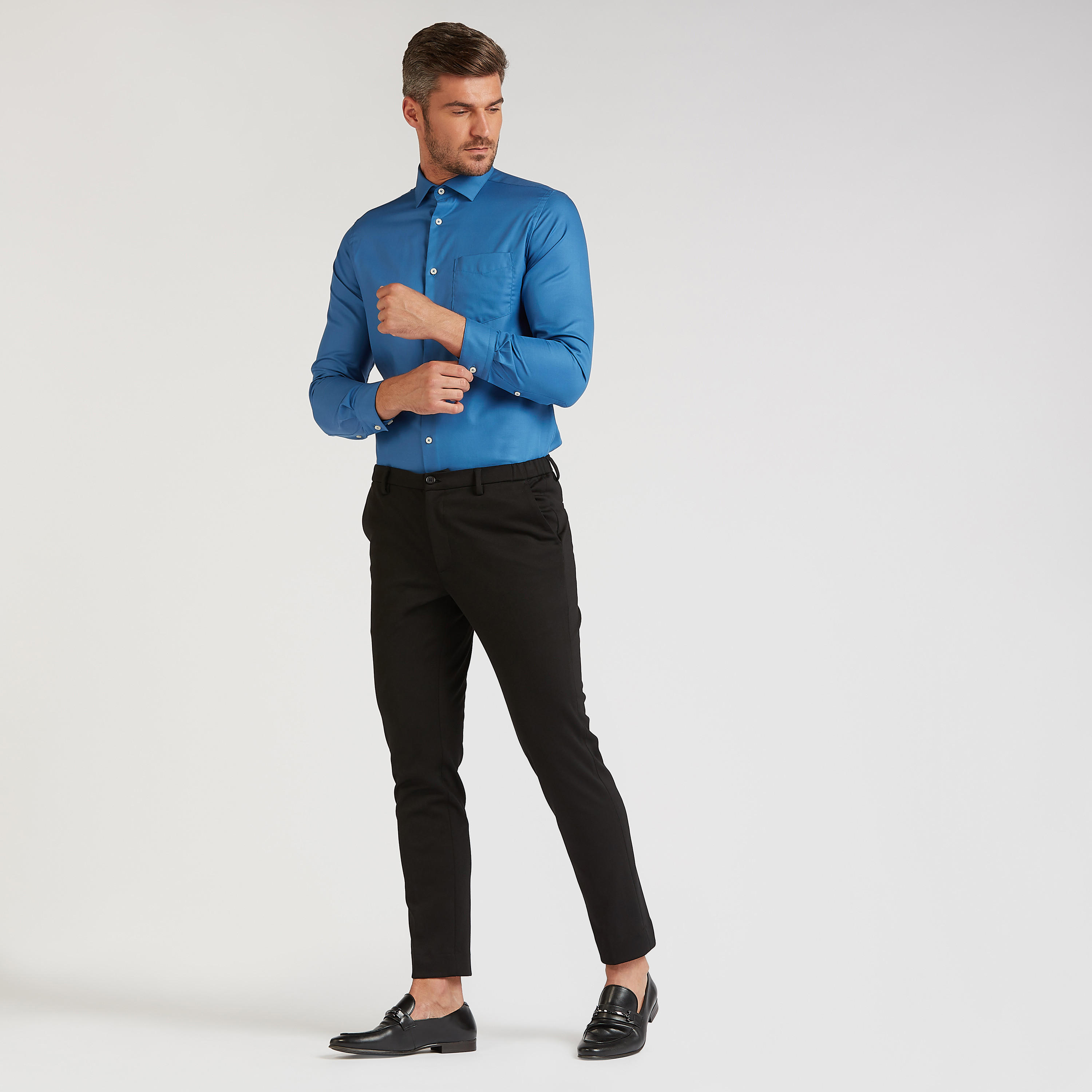 قميص رسمي سادة بأكمام طويلة وجيب على الصّدر-men-clothing-shirts-image-5