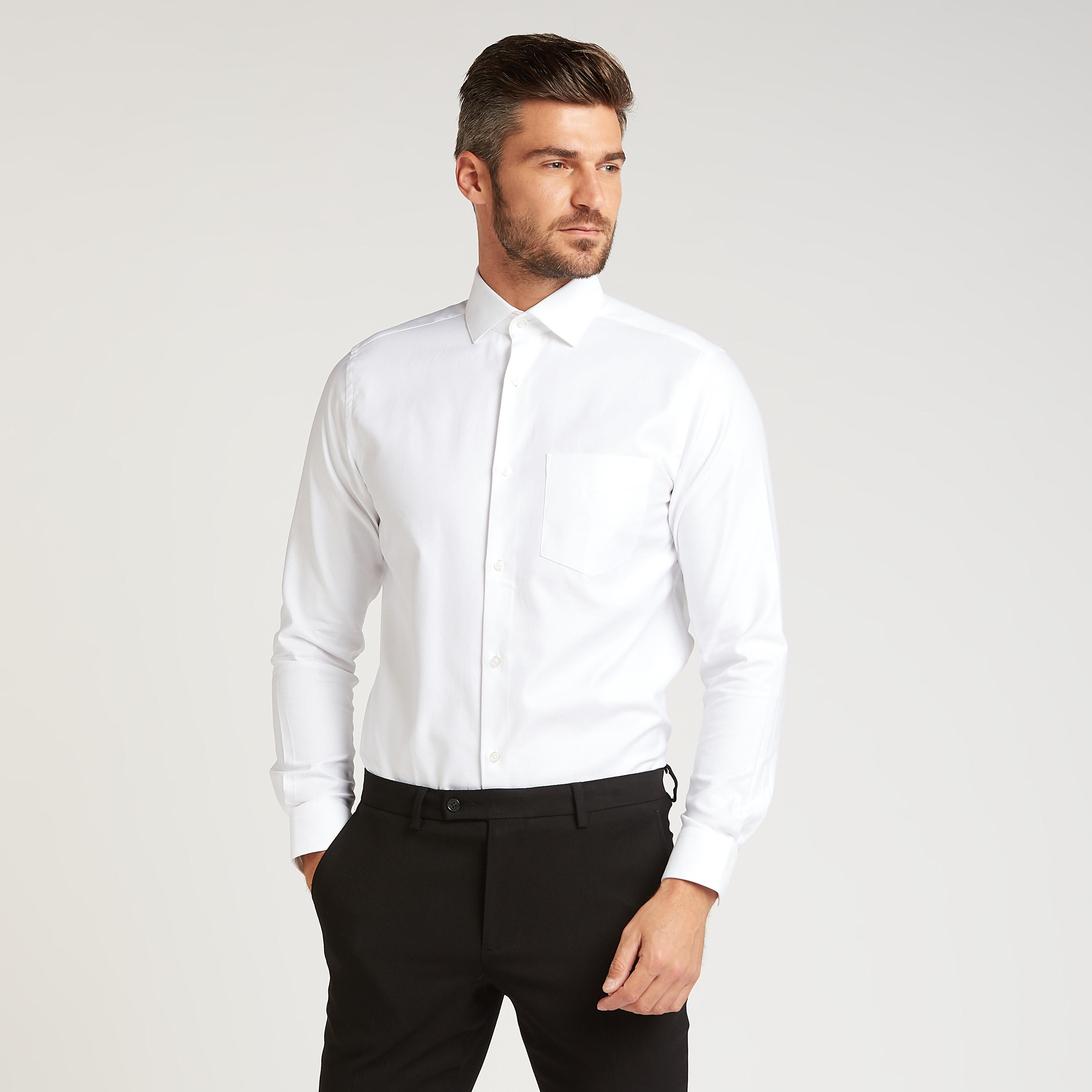 قميص رسمي سادة بأكمام طويلة وجيب على الصدر-men-clothing-shirts-image-1