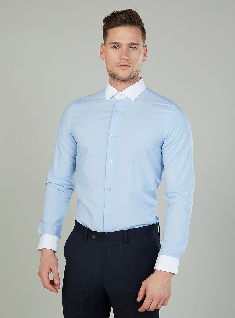 قميص سادة بياقة عاديّة وأكمام طويلة-men-clothing-shirts-image-5