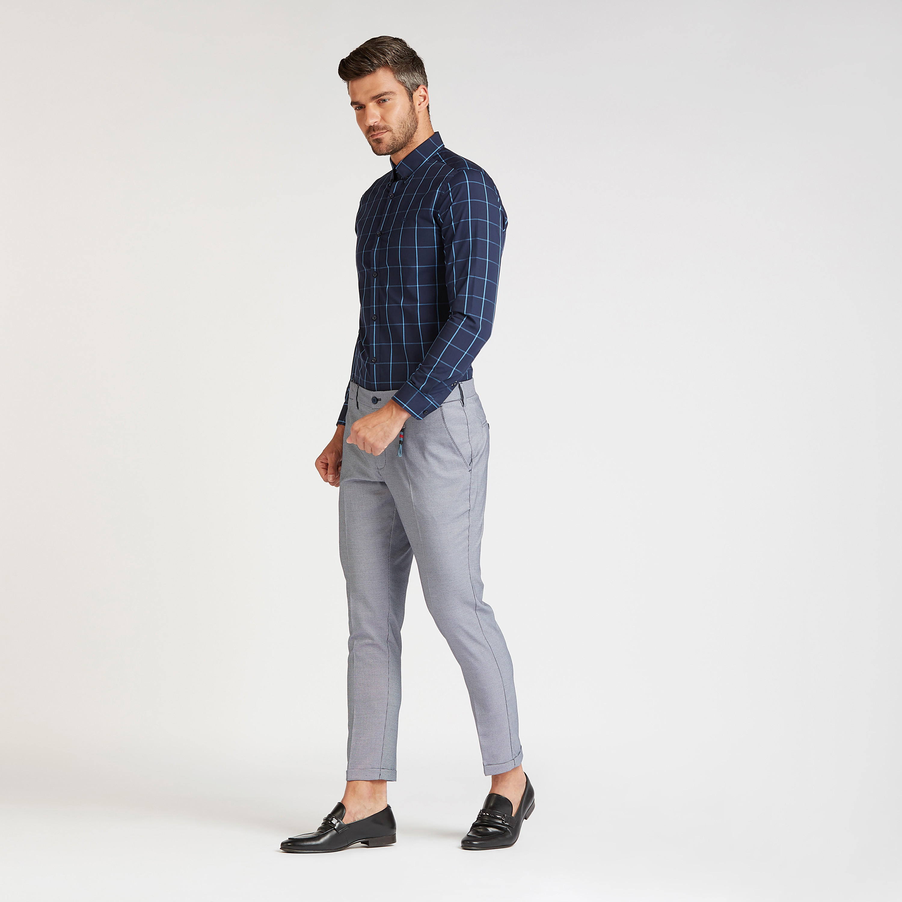 قميص رسمي كاروهات بأكمام طويلة وياقة عادية-men-clothing-shirts-image-2