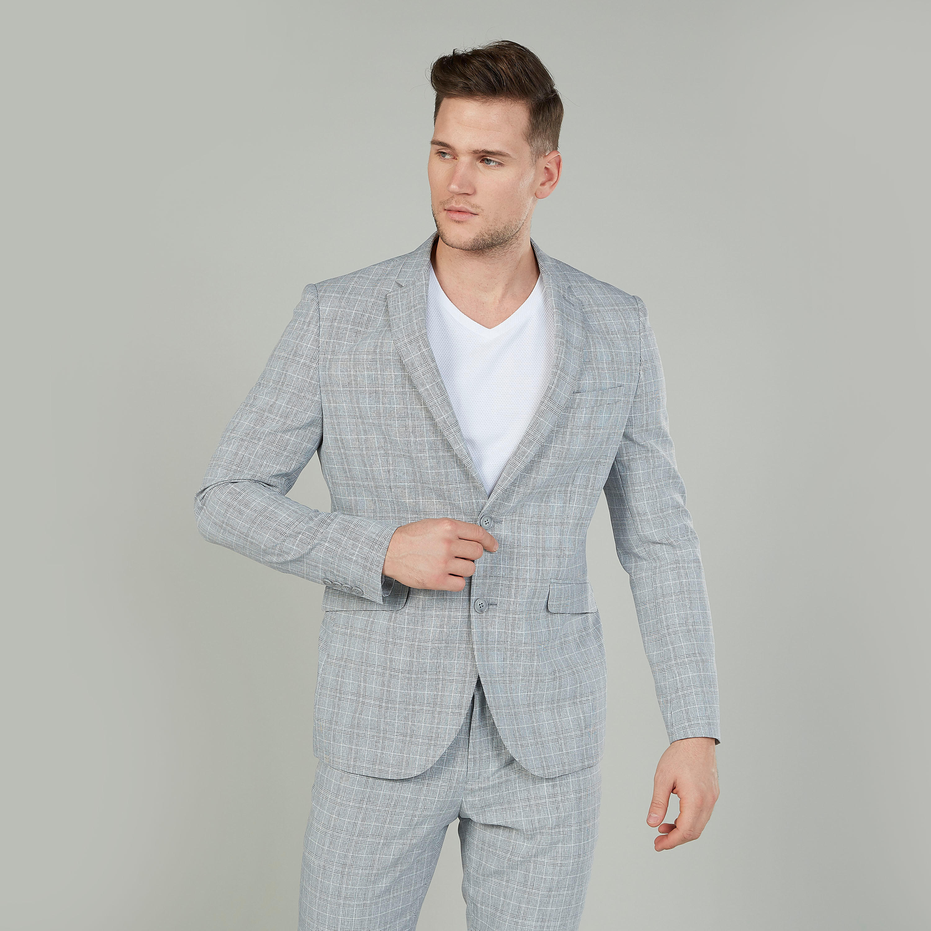 جاكيت بليزر رسمي سليم كاروهات بياقة مطوية وأكمام طويلة-men-winterwear-jacketsandblazers-image-1