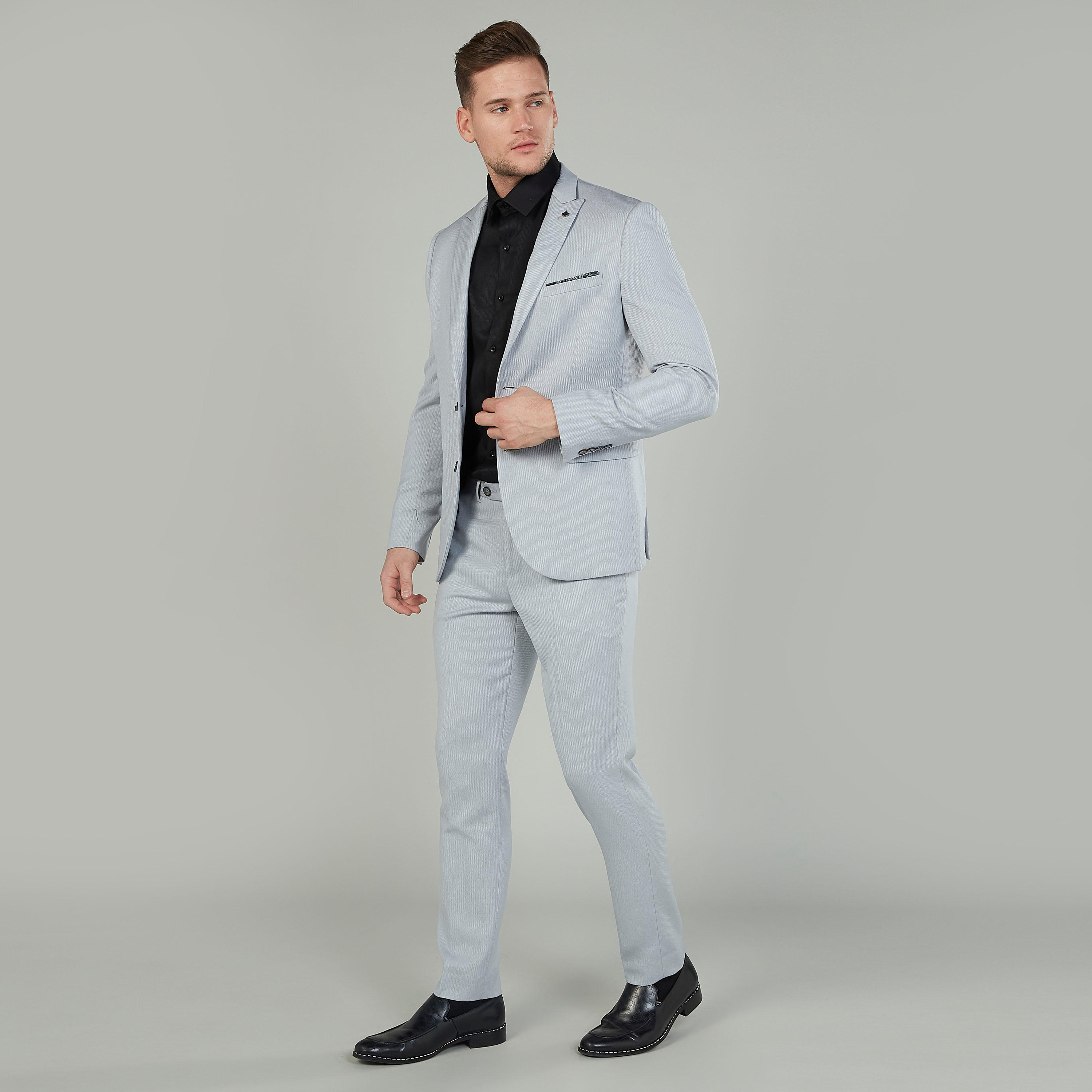 جاكيت بليزر رسمي سليم بارز الملمس بياقة مطوية وأكمام طويلة-men-winterwear-jacketsandblazers-image-2