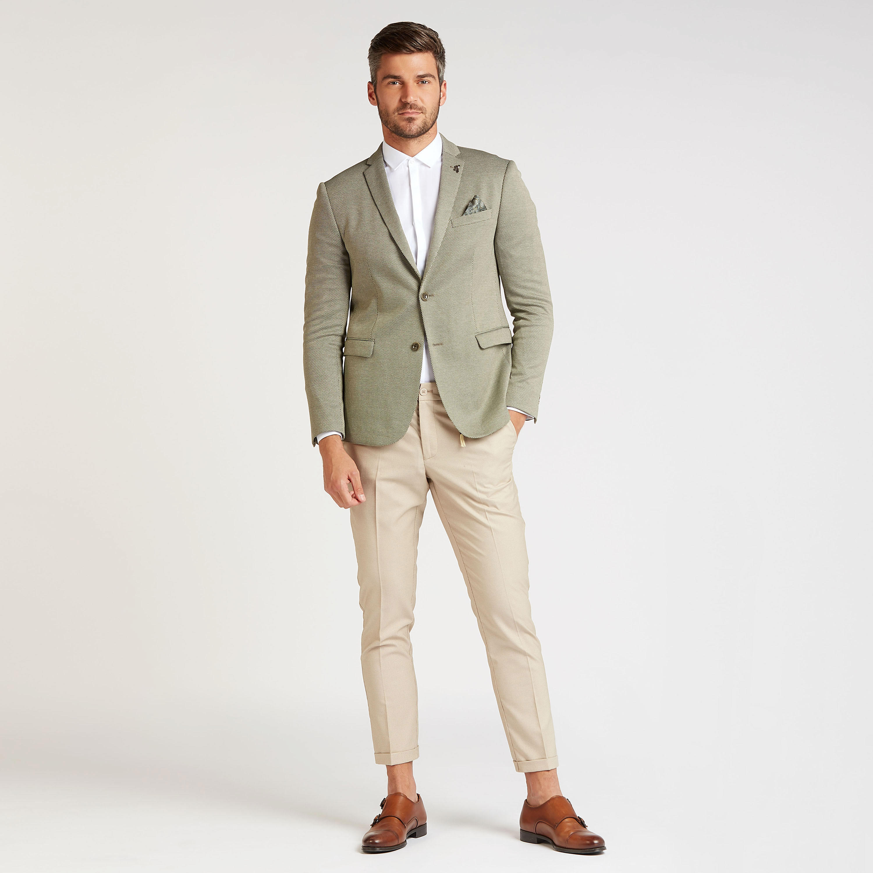 جاكيت رسمي سكيني بارز الملمس بأكمام طويلة وياقة مطويّة-men-winterwear-jacketsandblazers-image-2