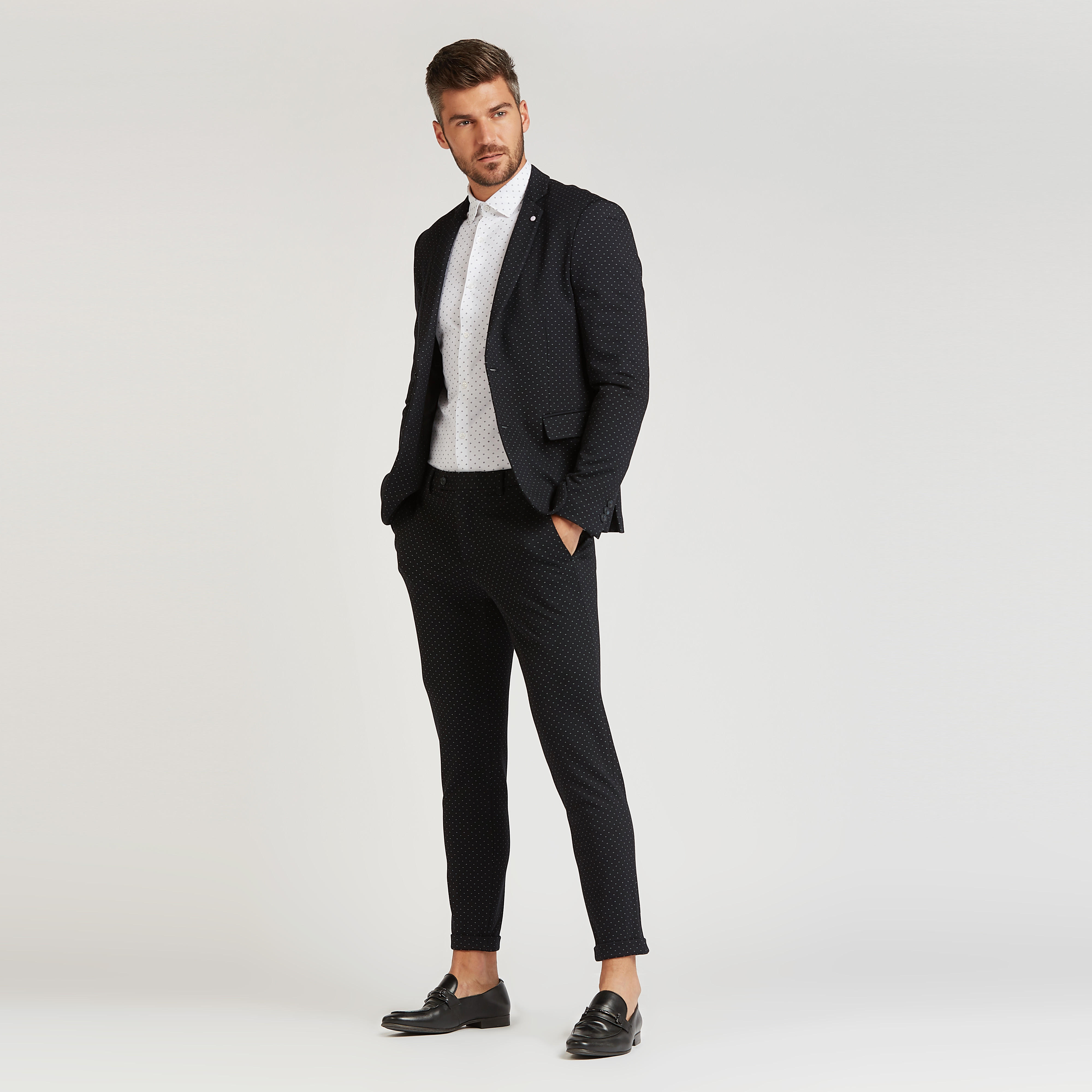Skinny Fit Polka Dots Print Mid-Rise Trousers with Pocket Detail-men-clothing-bottoms-trousersandchinos-trousers-image-2