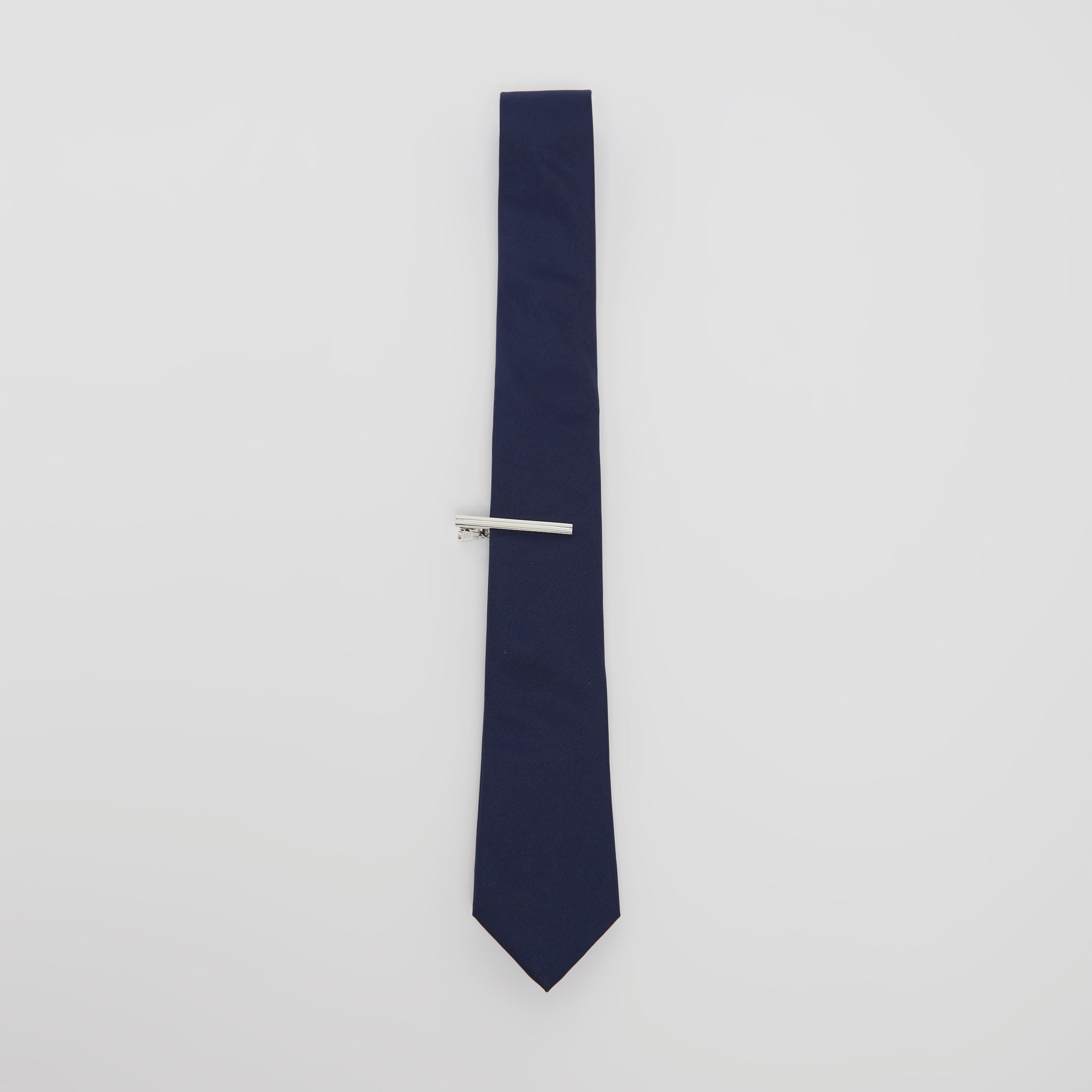 ربطة عنق عادية سادة بحلقة تثبيت-men-tiesandcufflinks-pocketsquares-image-1