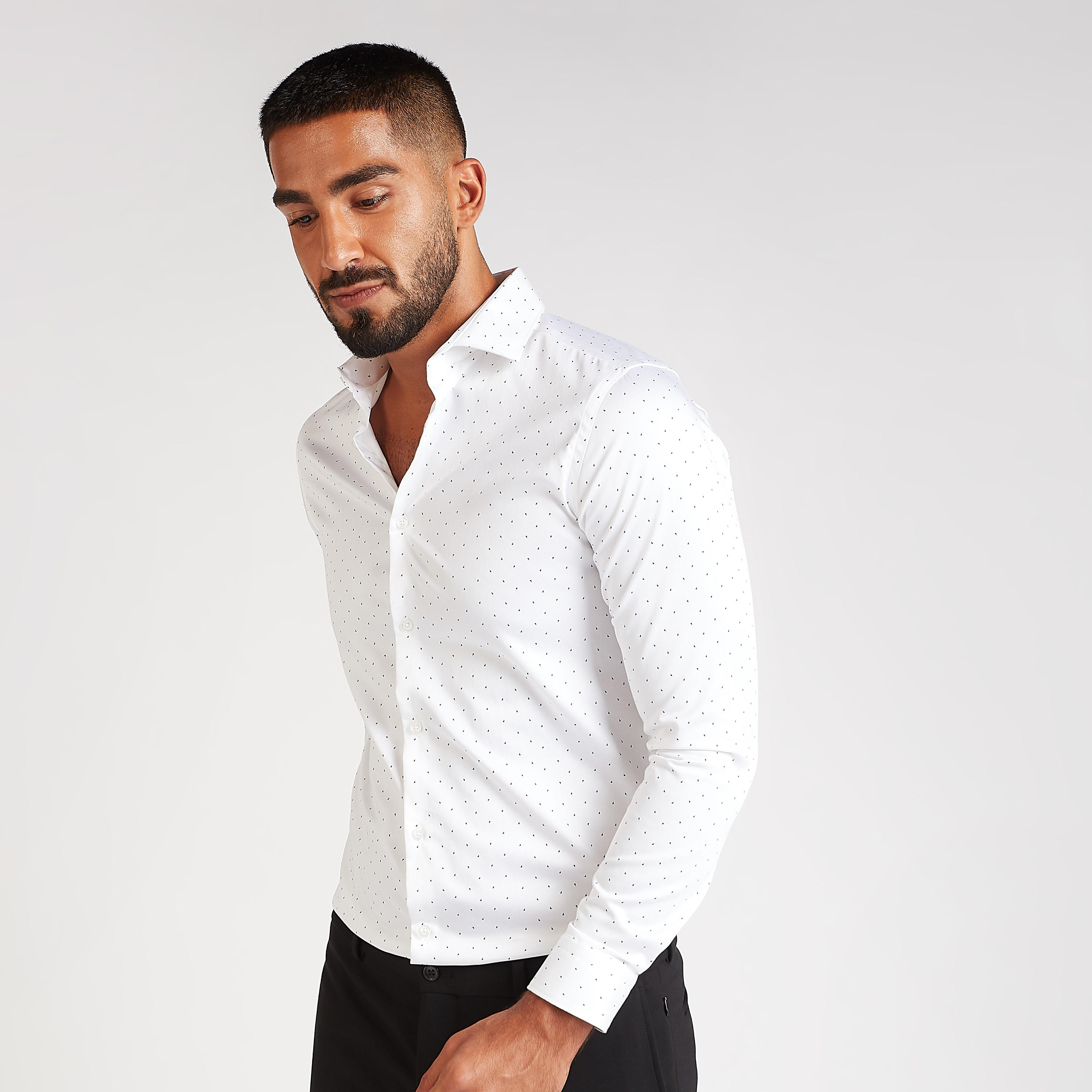 قميص رسمي بقصّة سليم وياقة عاديّة وأكمام طويلة وطبعات-men-clothing-shirts-image-1