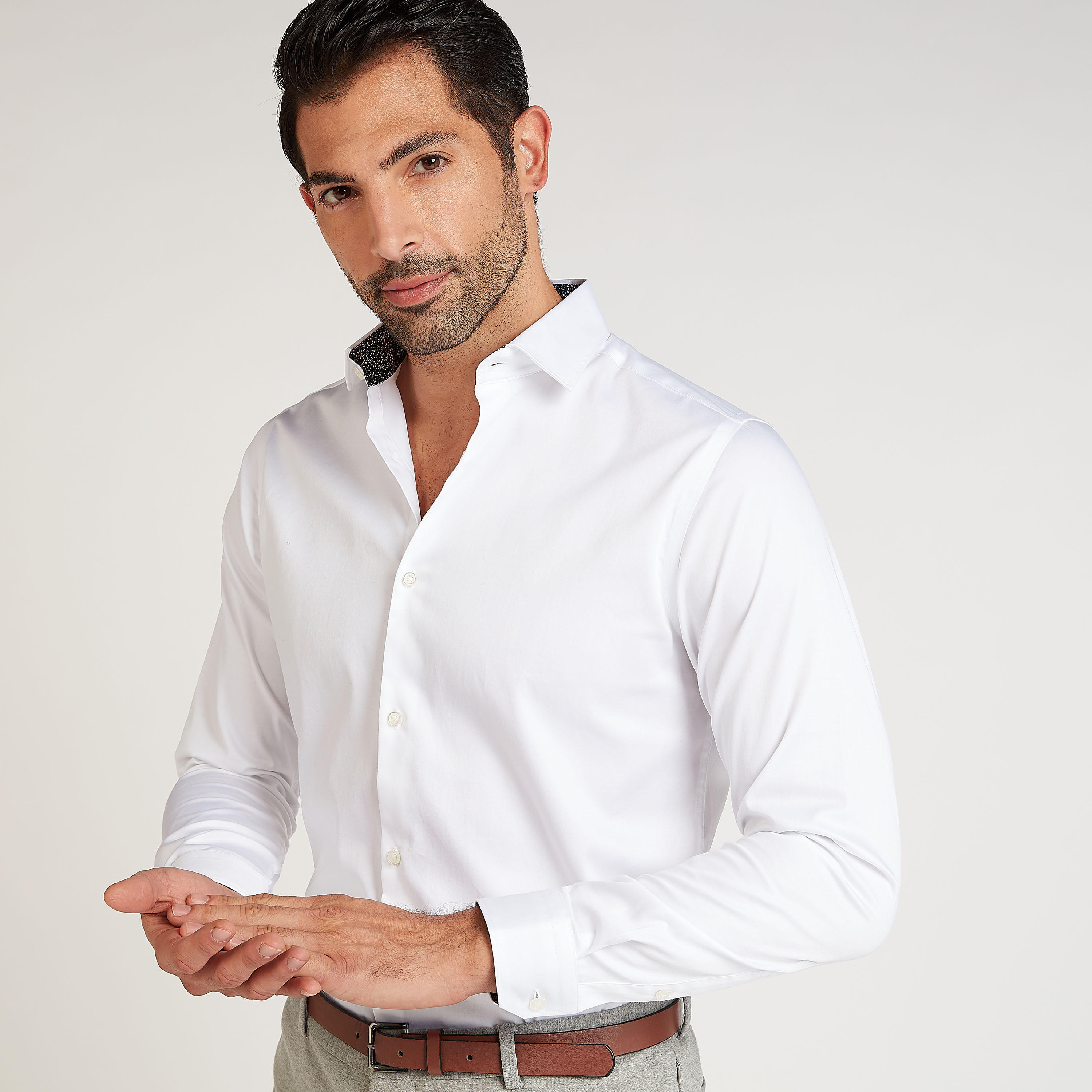 Slim Fit Solid Formal Shirt with Spread Collar and Long Sleeves-men-clothing-shirts-image-1