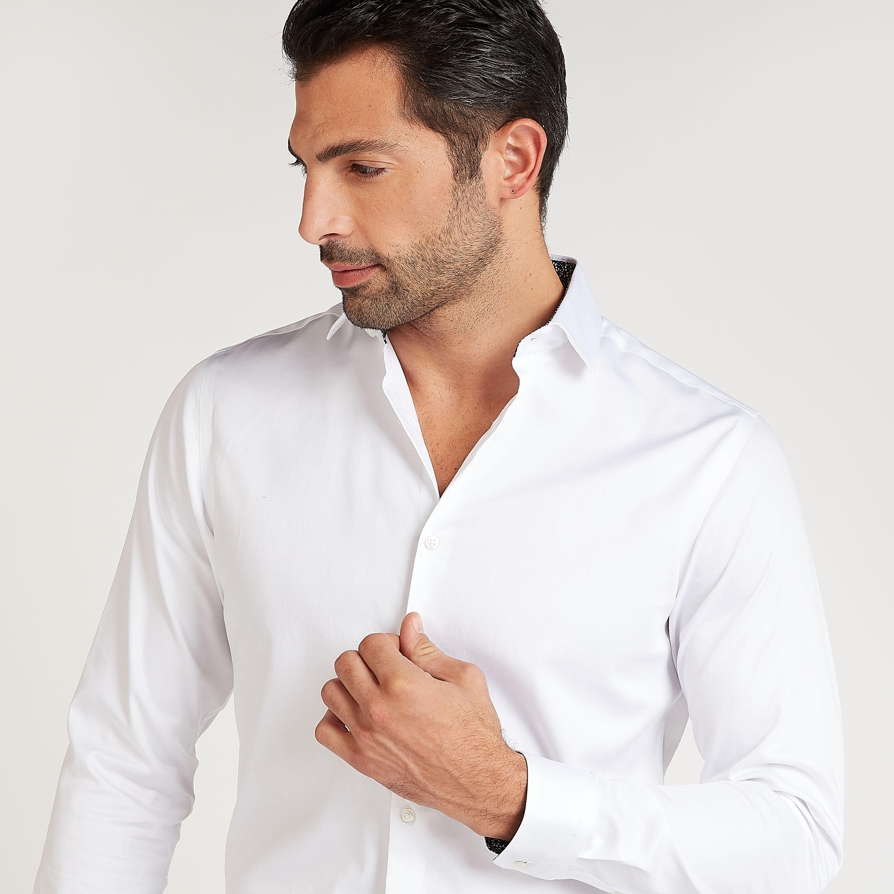 Slim Fit Solid Formal Shirt with Spread Collar and Long Sleeves-men-clothing-shirts-image-3