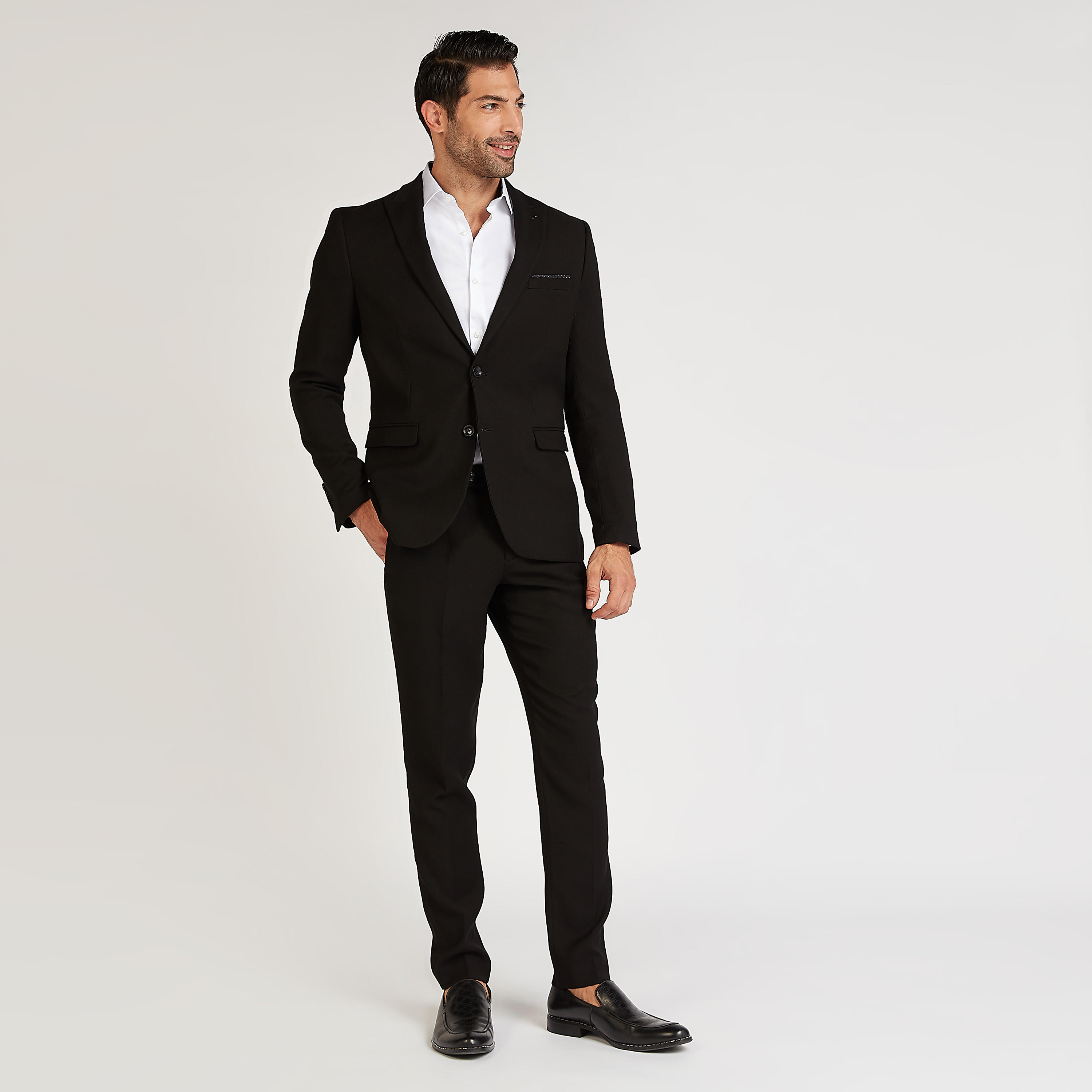 جاكيت بليزر رسمي سليم بارز الملمس بجيوب بطيّة وياقة مطوية-men-winterwear-jacketsandblazers-image-2