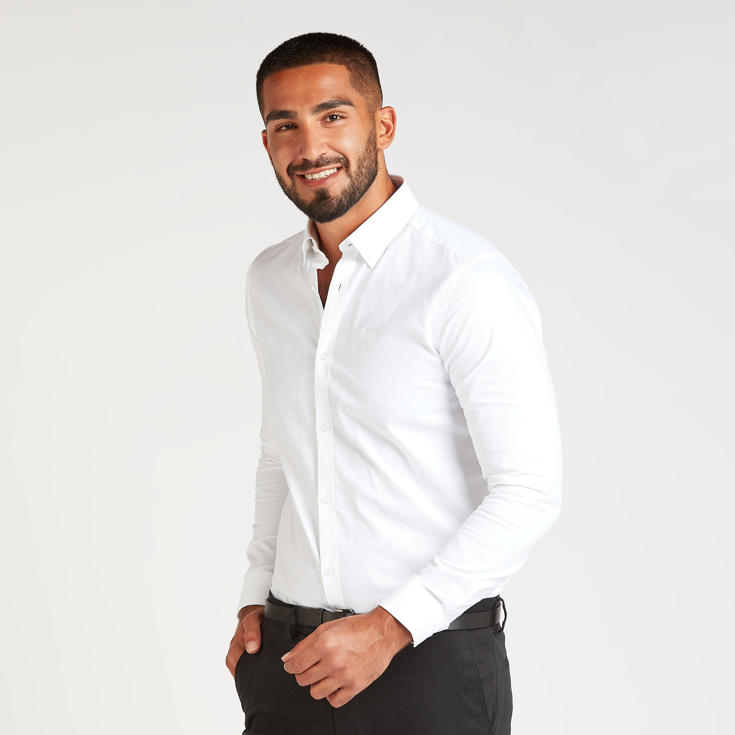 قميص سادة بأكمام طويلة وياقة عادية-men-clothing-shirts-image-2