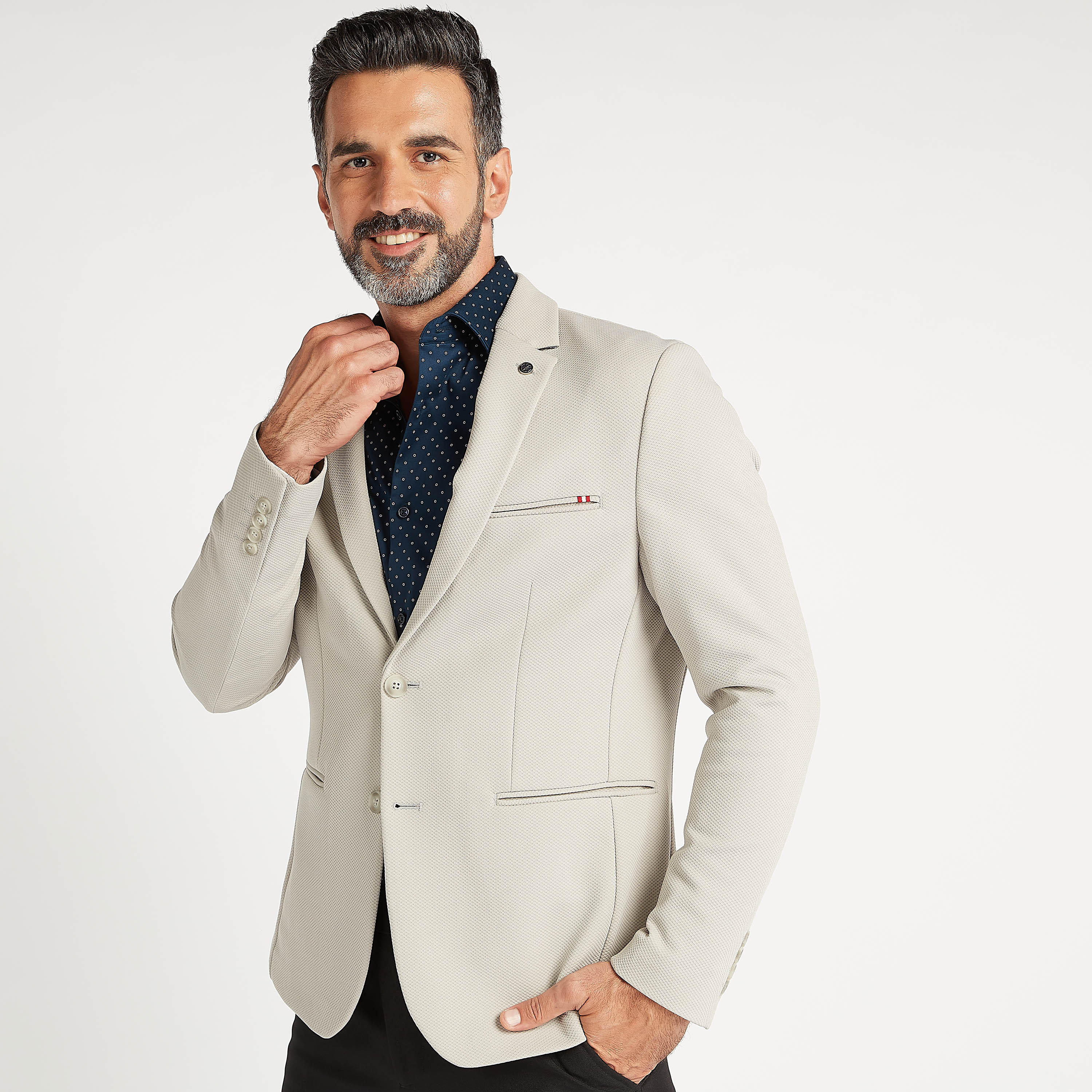 جاكيت بليزر رسمي بارز الملمس بأكمام طويلة وياقة عالية-men-winterwear-jacketsandblazers-image-3