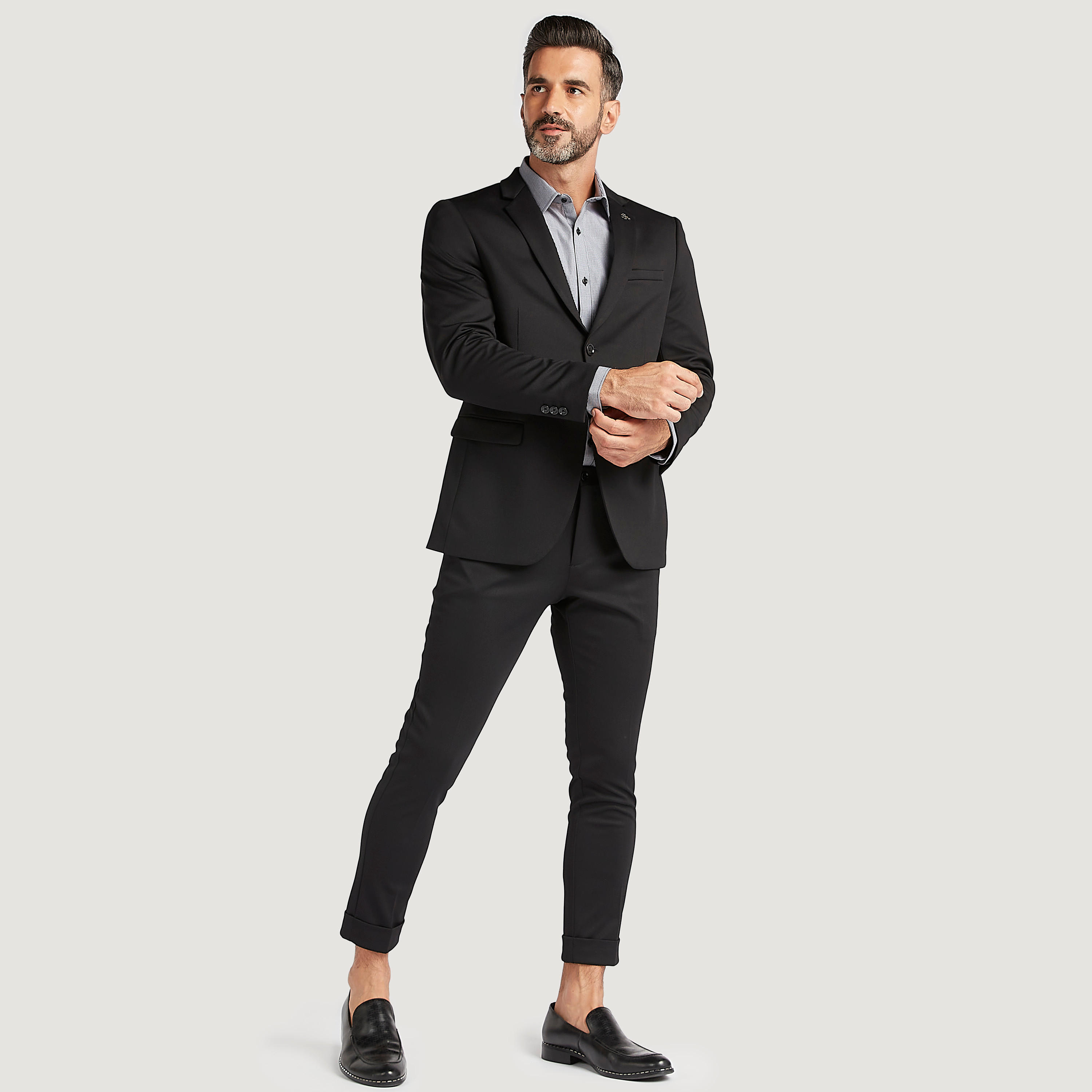 بنطلون بارز الملمس بخصر متوسّط الارتفاع مع جيوب-men-clothing-bottoms-trousersandchinos-trousers-image-2