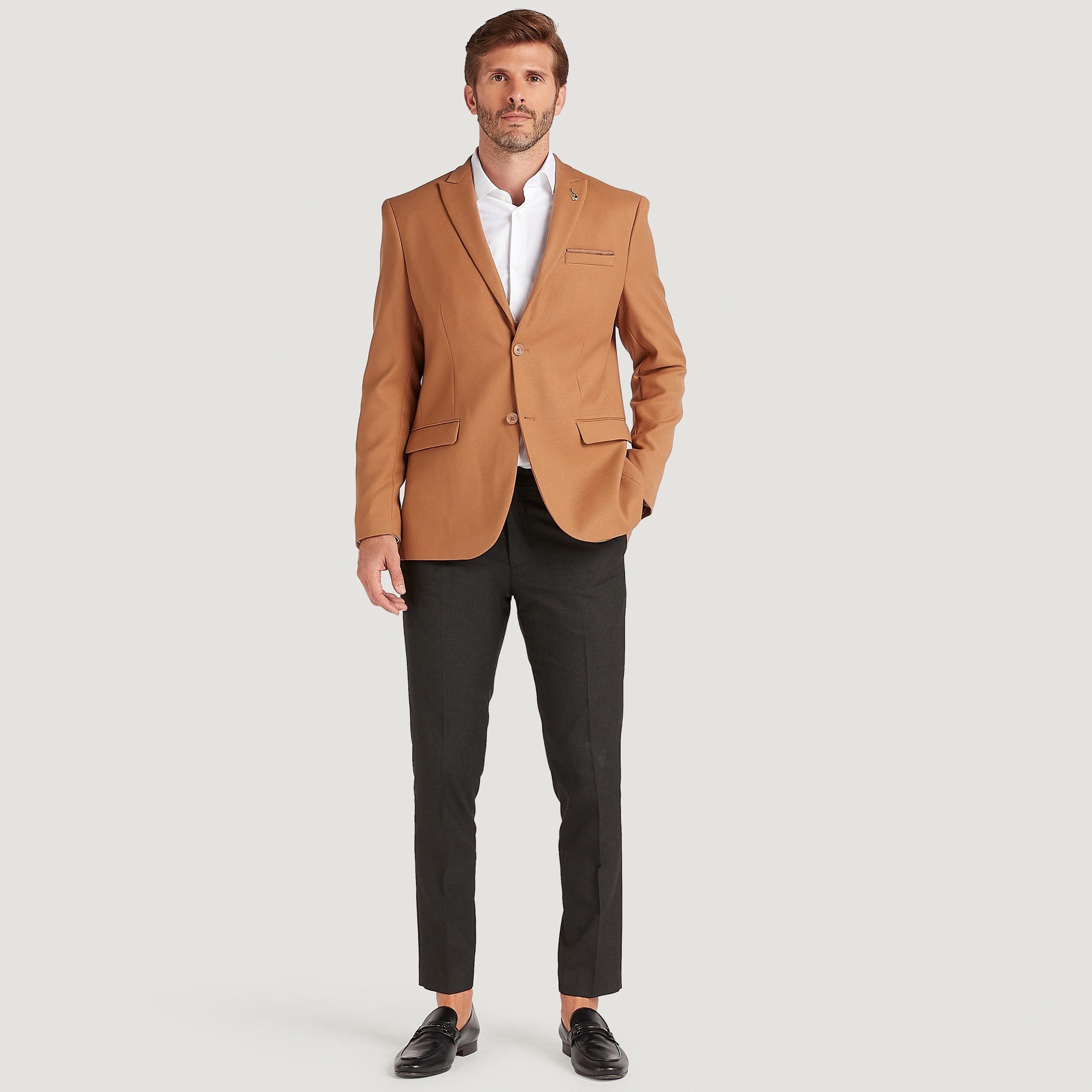 جاكيت بليزر سادة بأكمام طويلة وياقة عادية-men-winterwear-jacketsandblazers-image-6