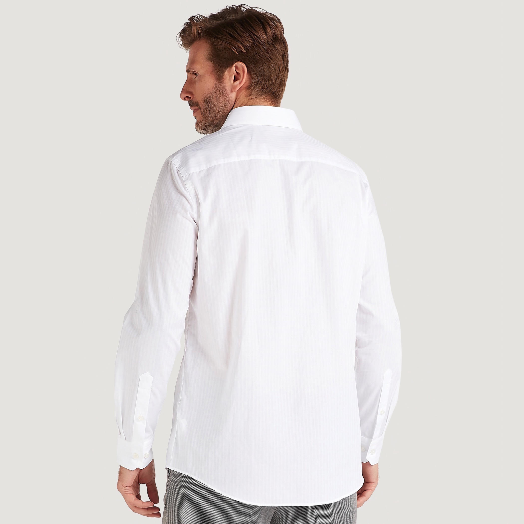 قميص سيلف مخطّط بأكمام طويلة وجيب خارجي-men-clothing-shirts-image-4