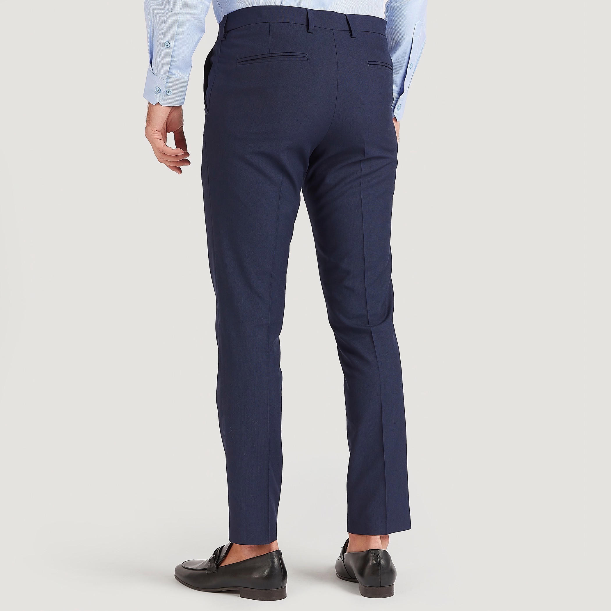 بنطلون بارز الملمس سليم فيت بخصر فليكسي مع زر إغلاق-men-clothing-bottoms-trousersandchinos-trousers-image-4