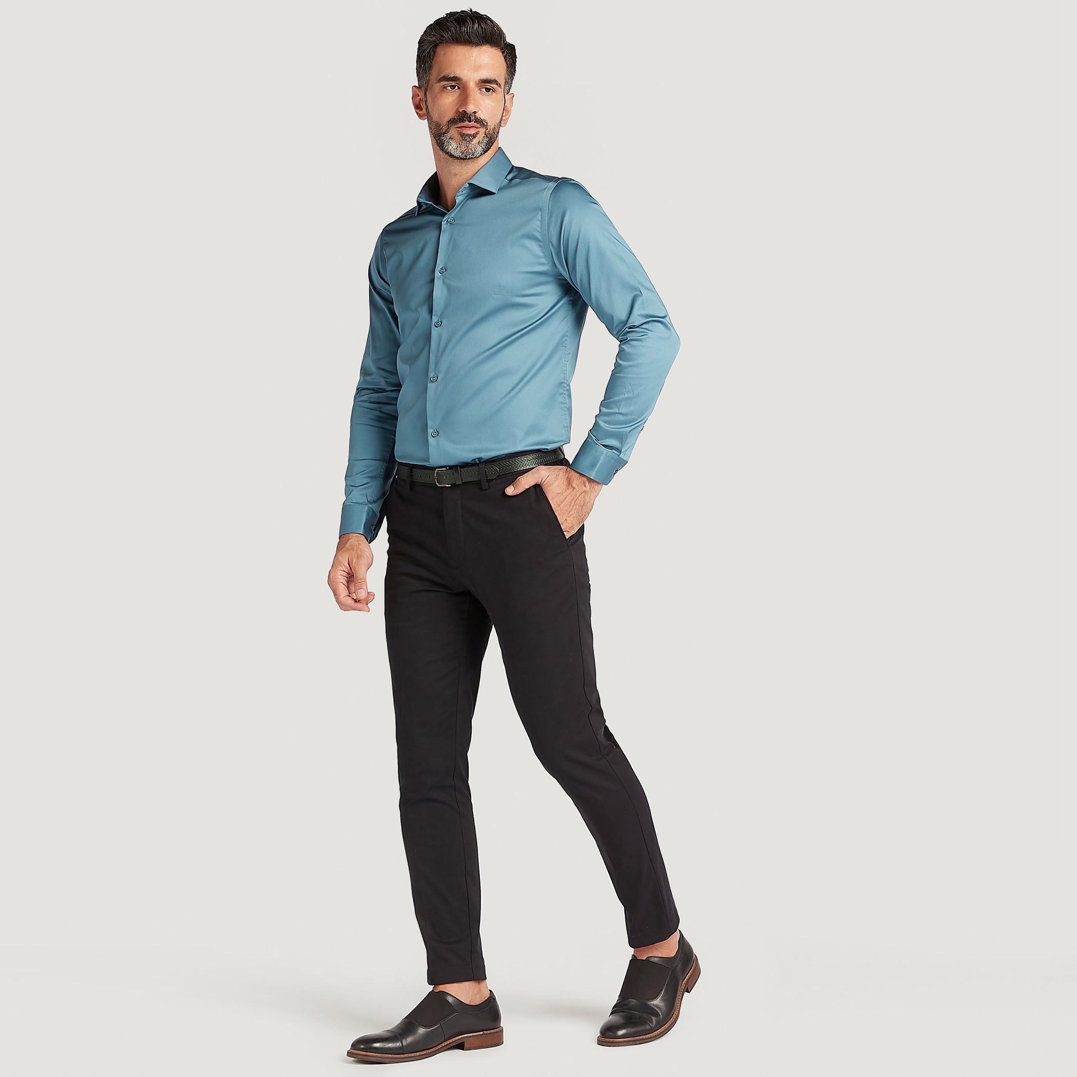 قميص سادة بياقة عادية وأكمام طويلة-men-clothing-shirts-image-4